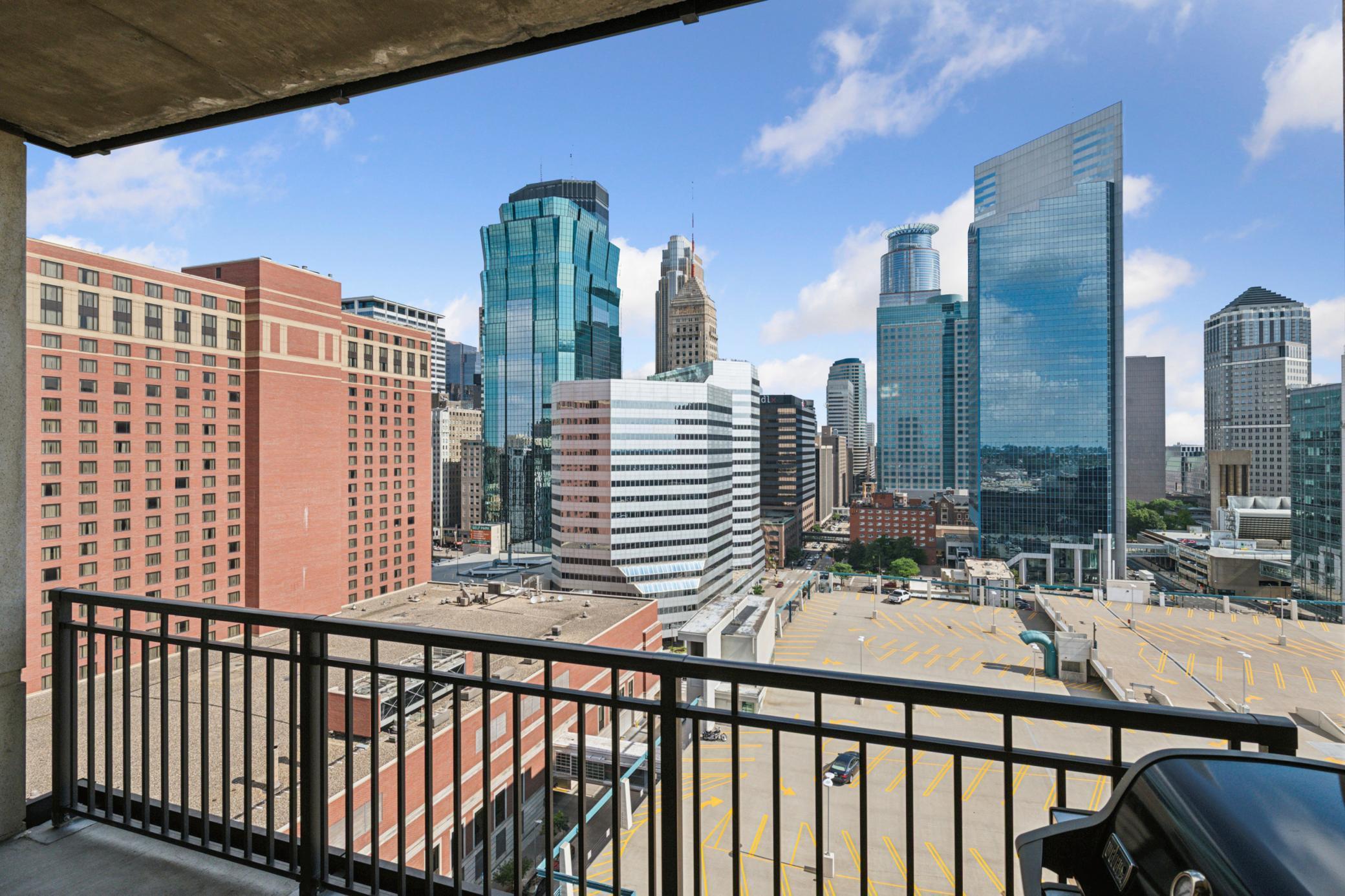 201 S 11th Street Unit: 1630