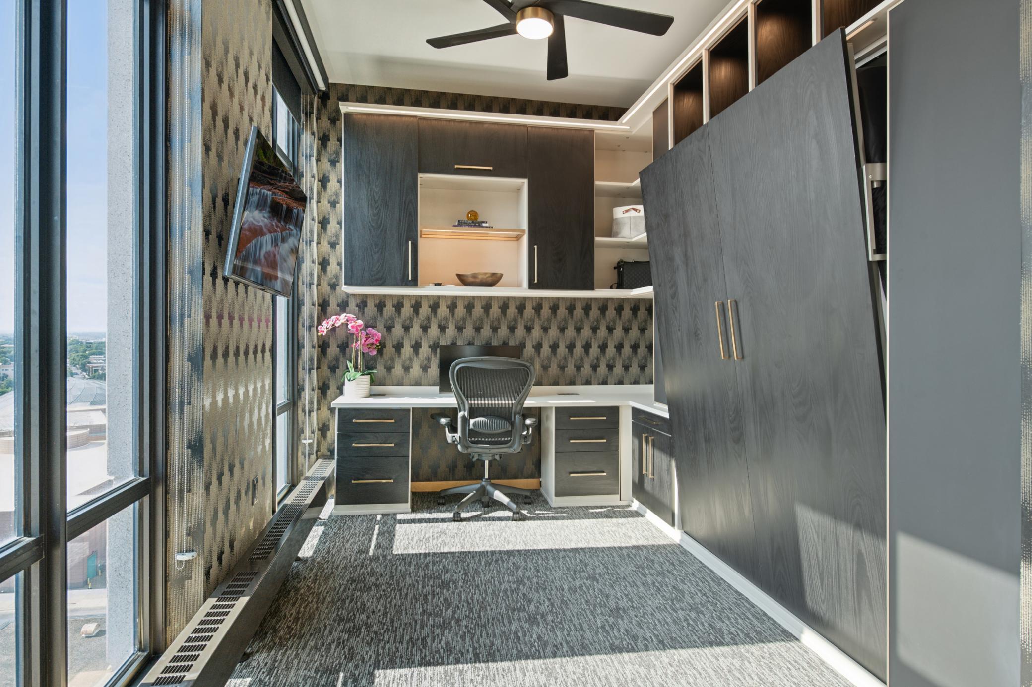 201 S 11th Street Unit: 1630