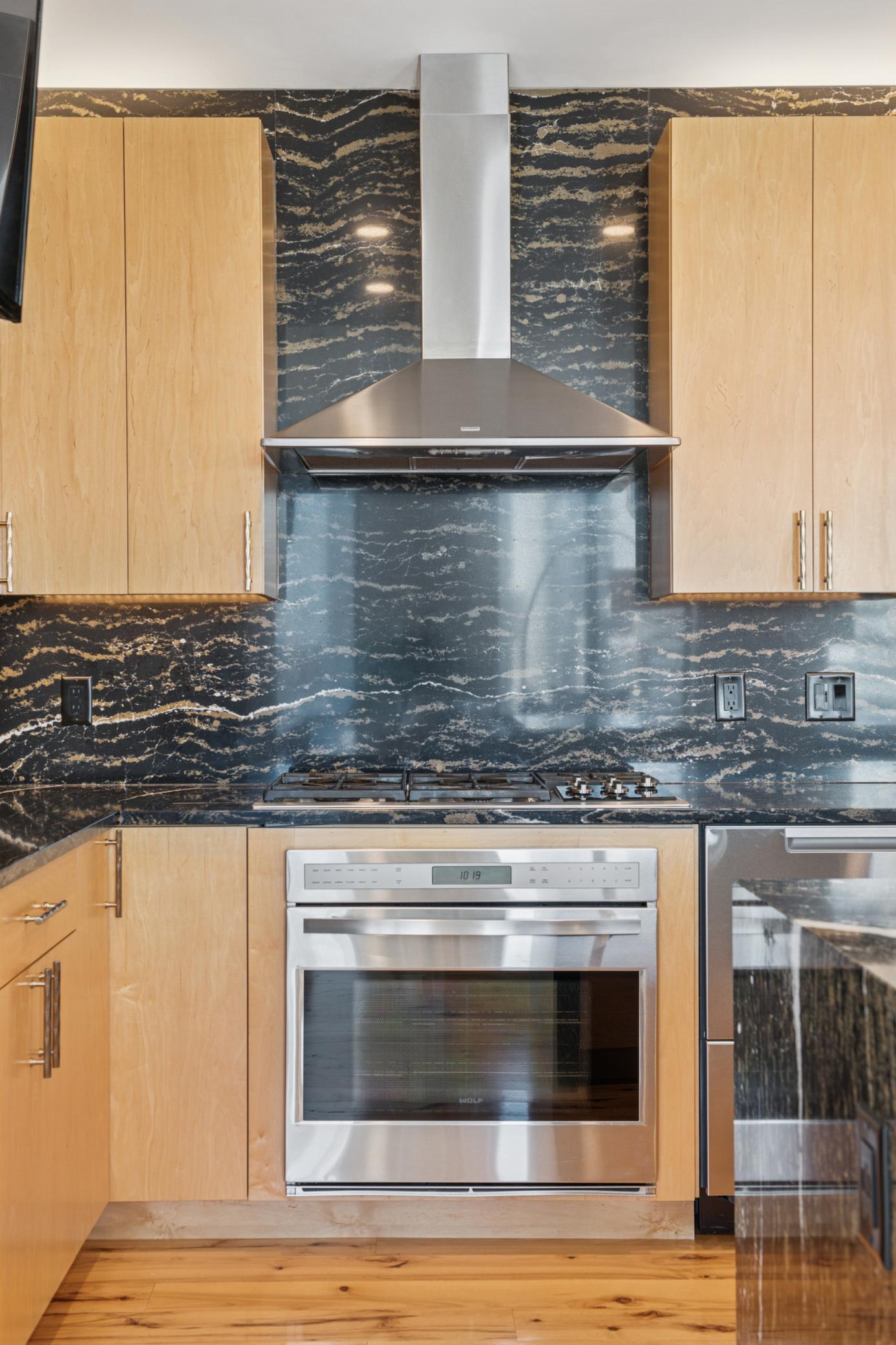 201 S 11th Street Unit: 1630