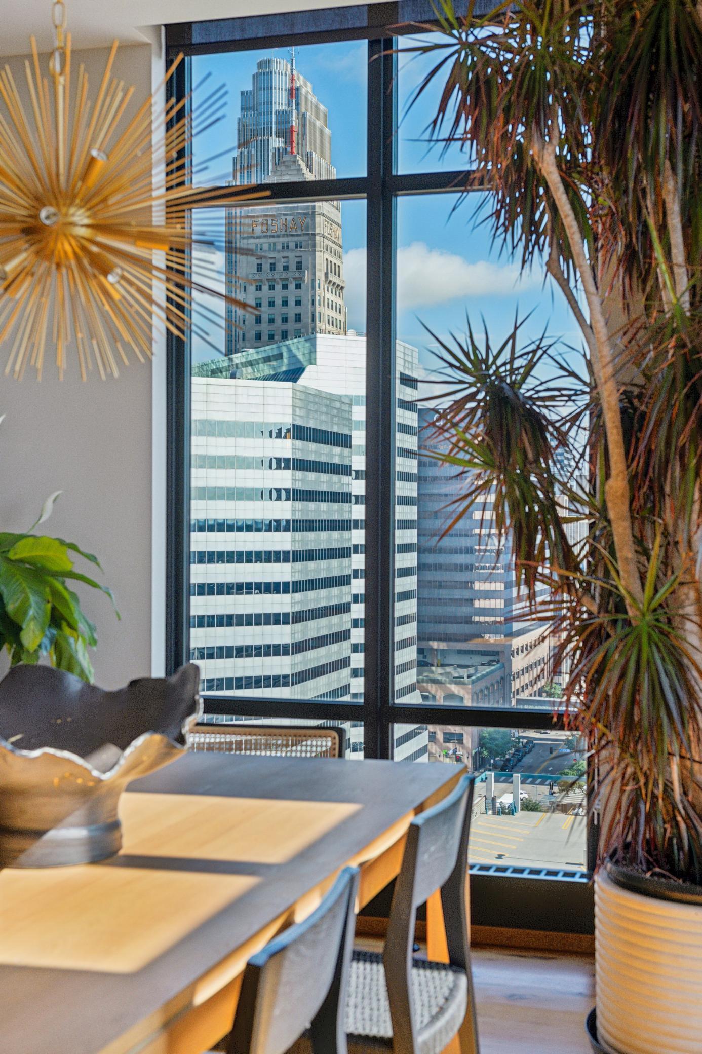 201 S 11th Street Unit: 1630