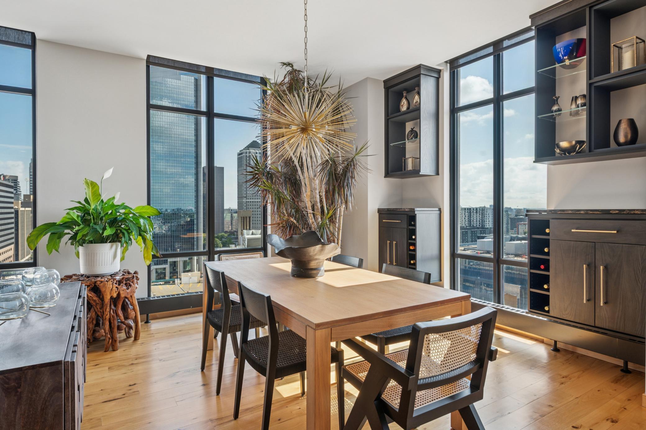 201 S 11th Street Unit: 1630