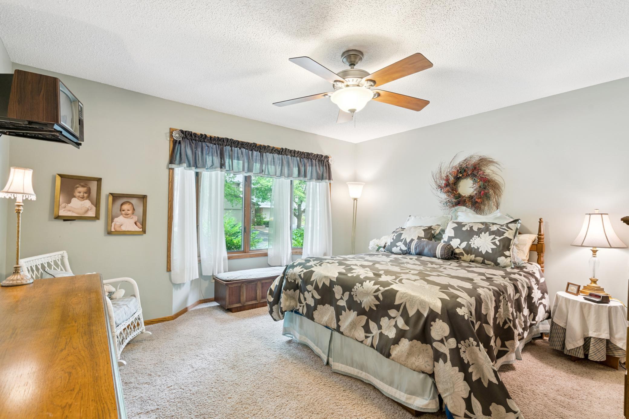 5923 Abbott Court