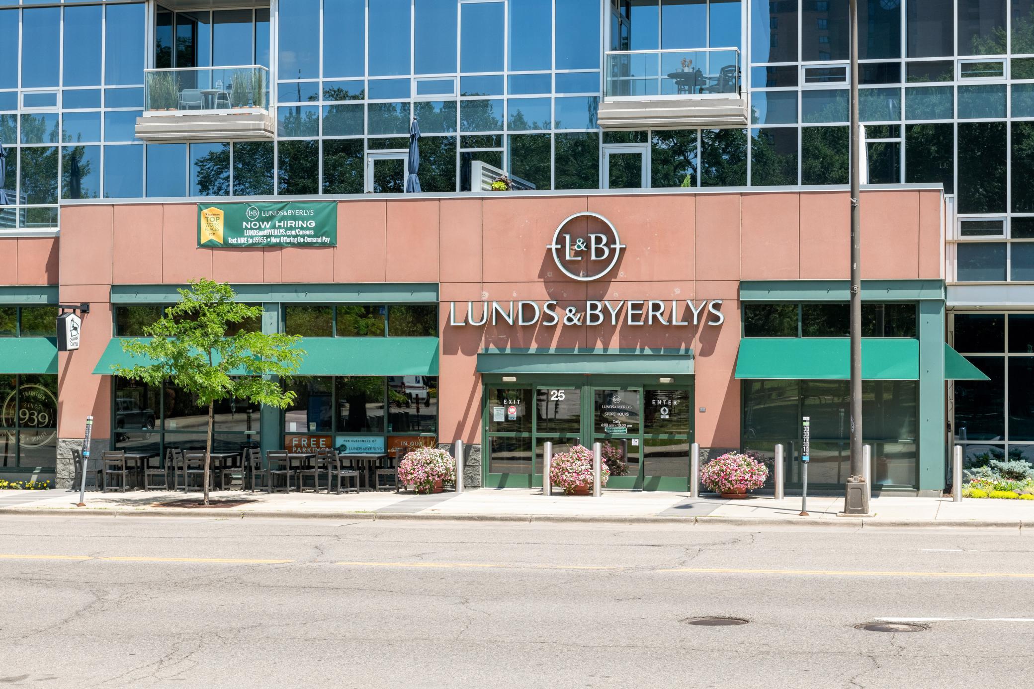215 7th Street NE Unit: 209