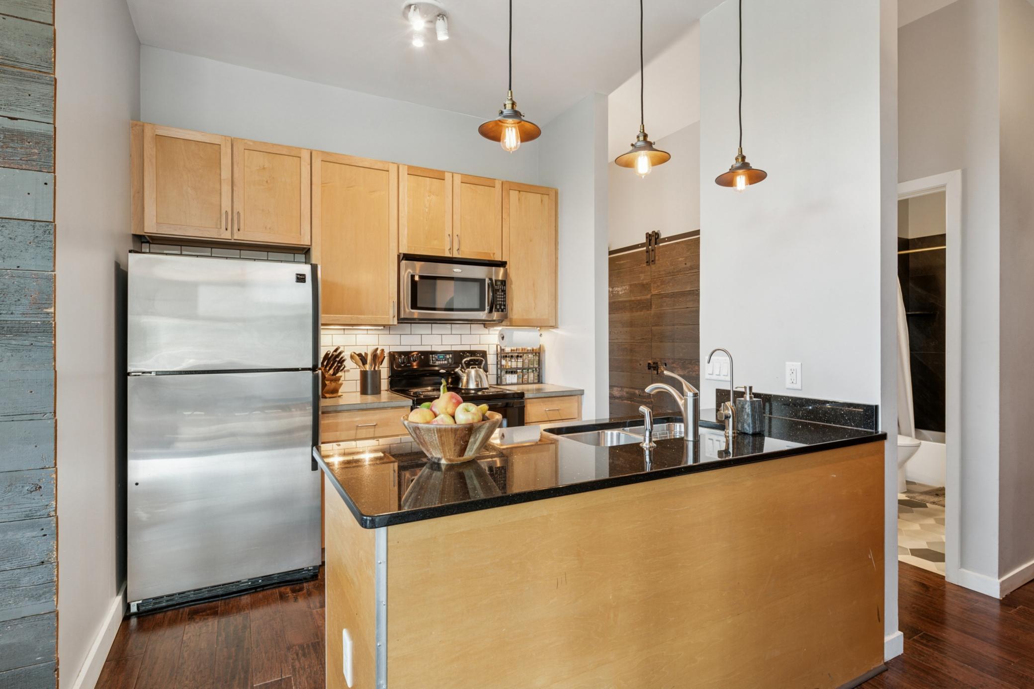 215 7th Street NE Unit: 209