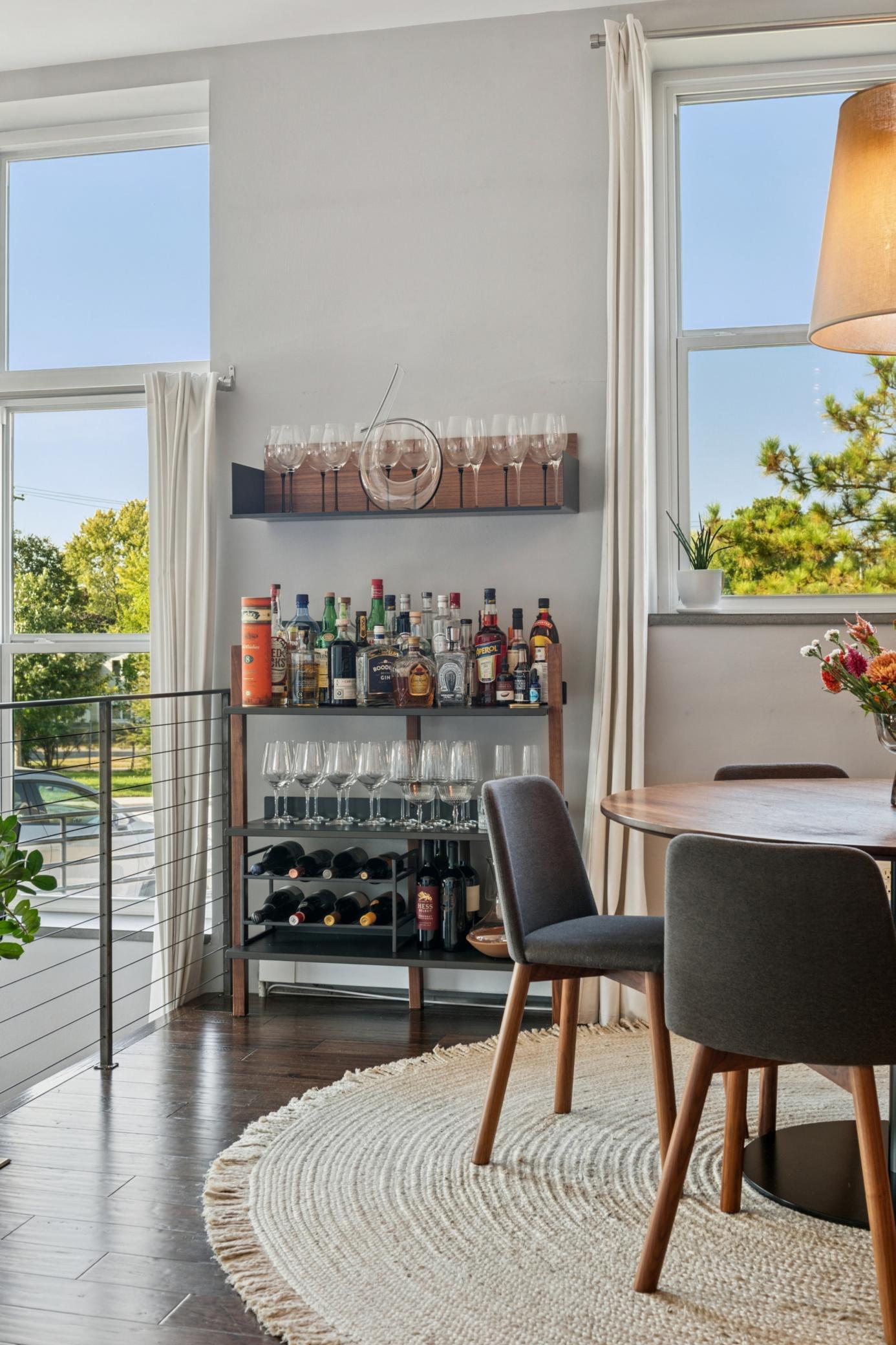215 7th Street NE Unit: 209
