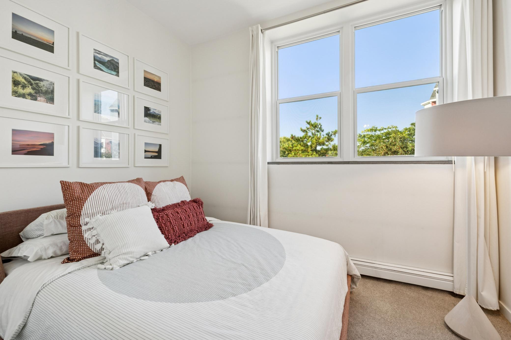 215 7th Street NE Unit: 209