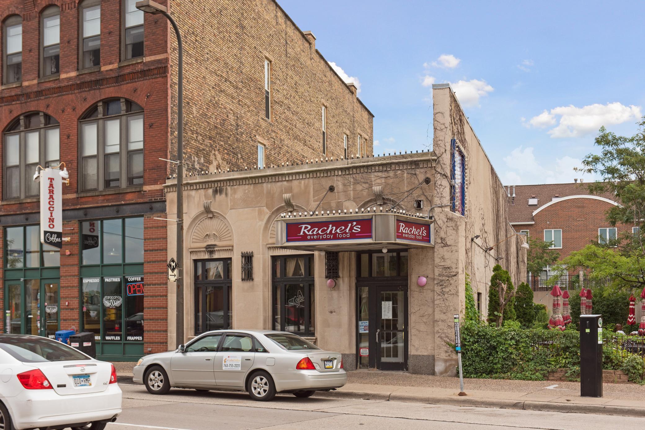 215 7th Street NE Unit: 209