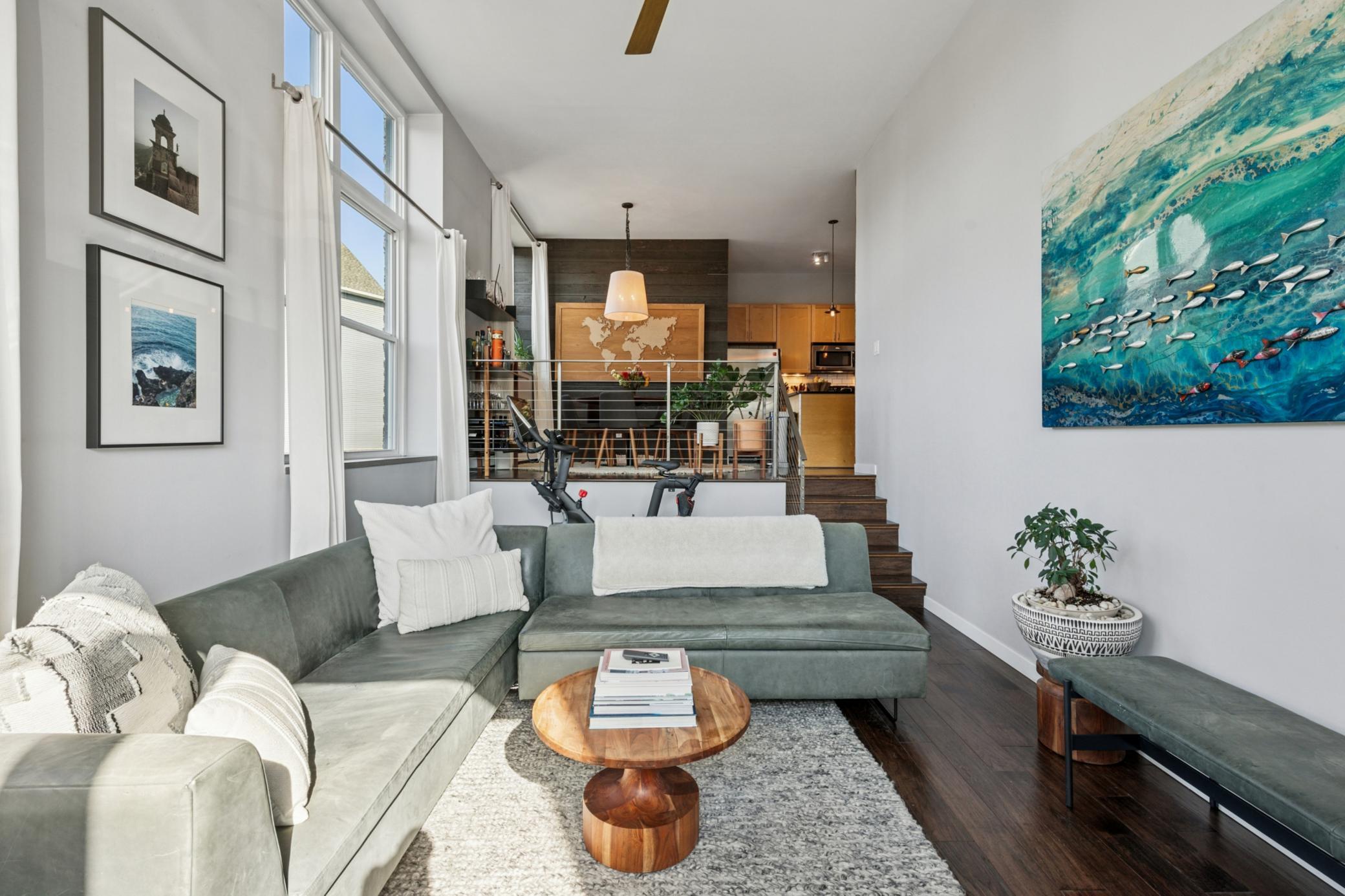 215 7th Street NE Unit: 209