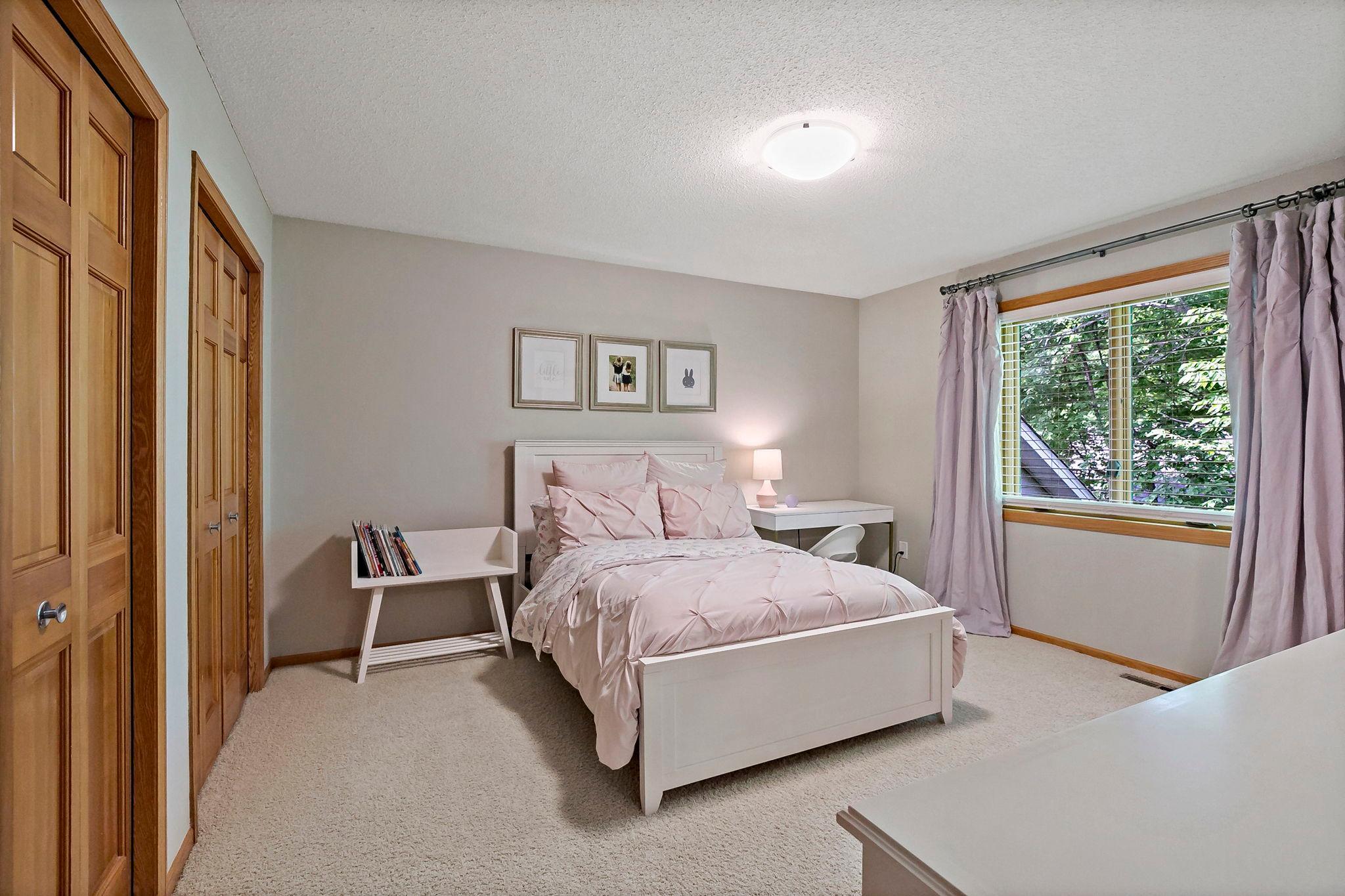 8879 Sylvan Ridge