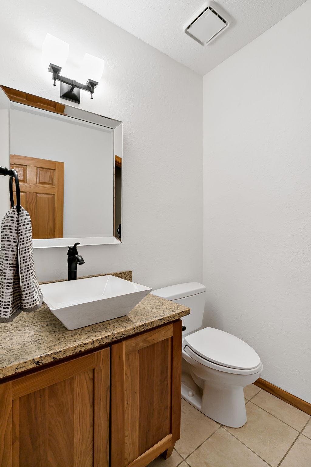 8879 Sylvan Ridge