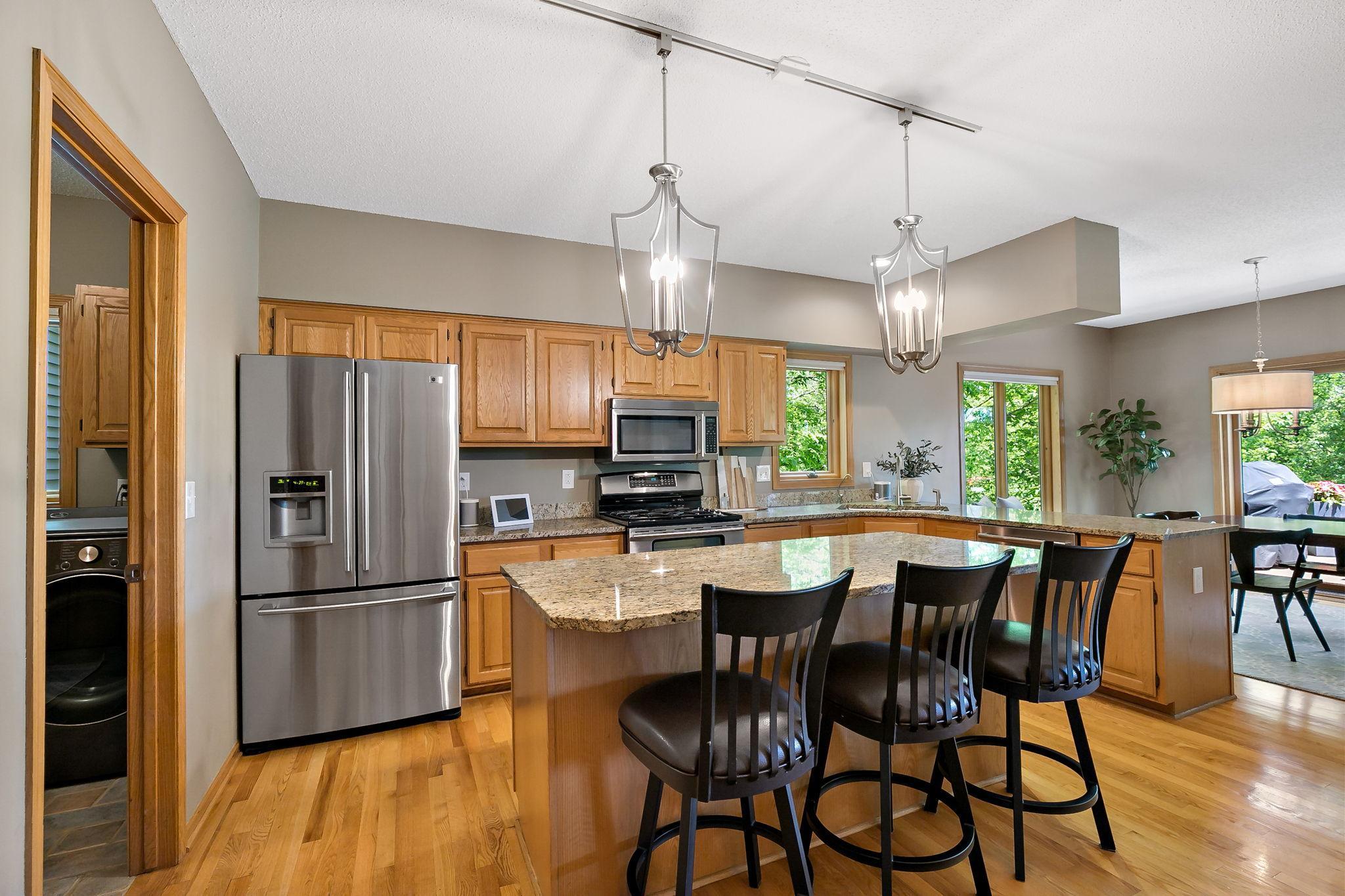 8879 Sylvan Ridge