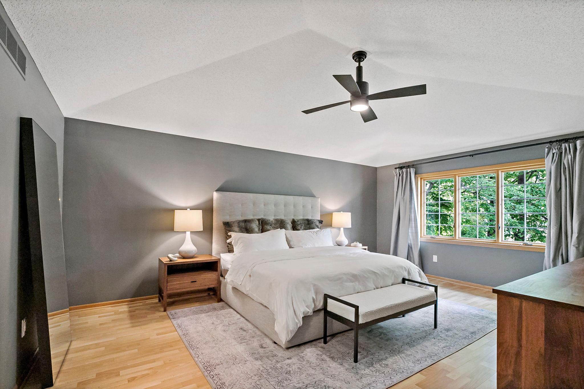 8879 Sylvan Ridge