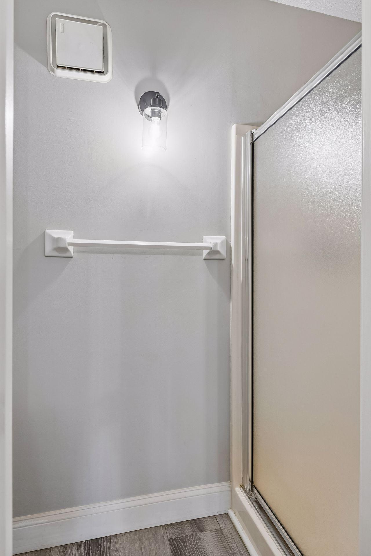 10540 43rd Avenue N Unit: 103