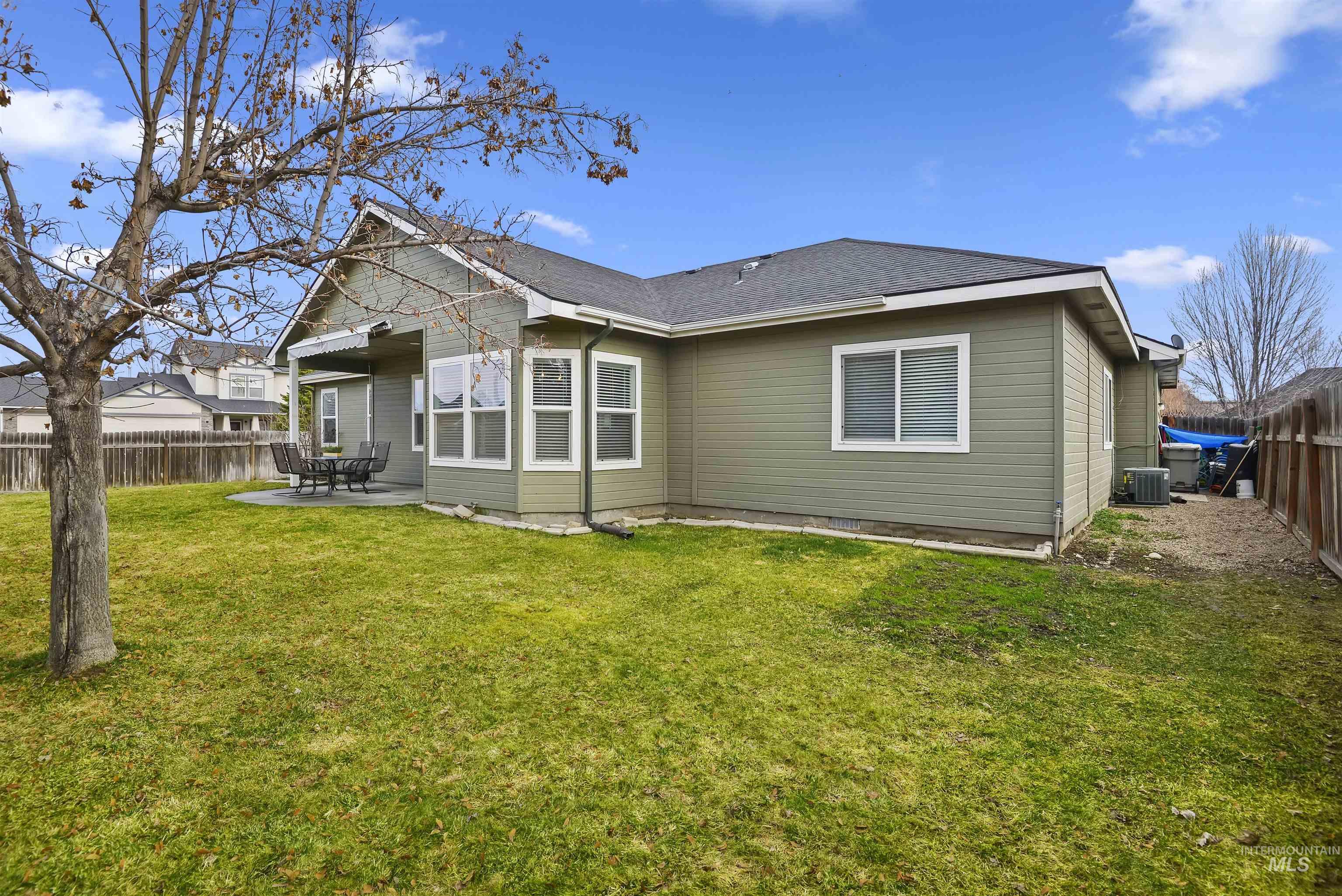 721 S Hydra Avenue