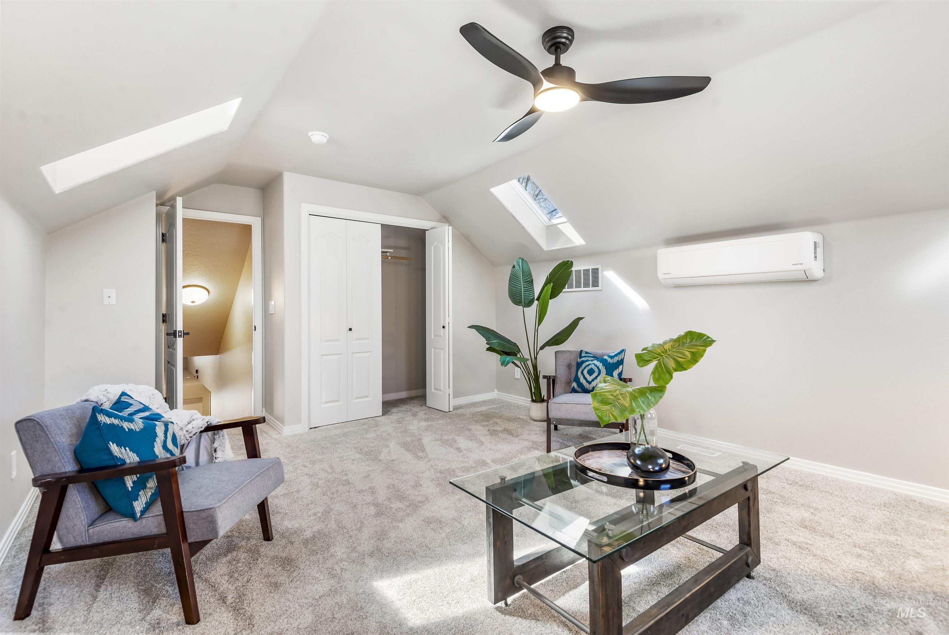 12823 W Roseglen Court