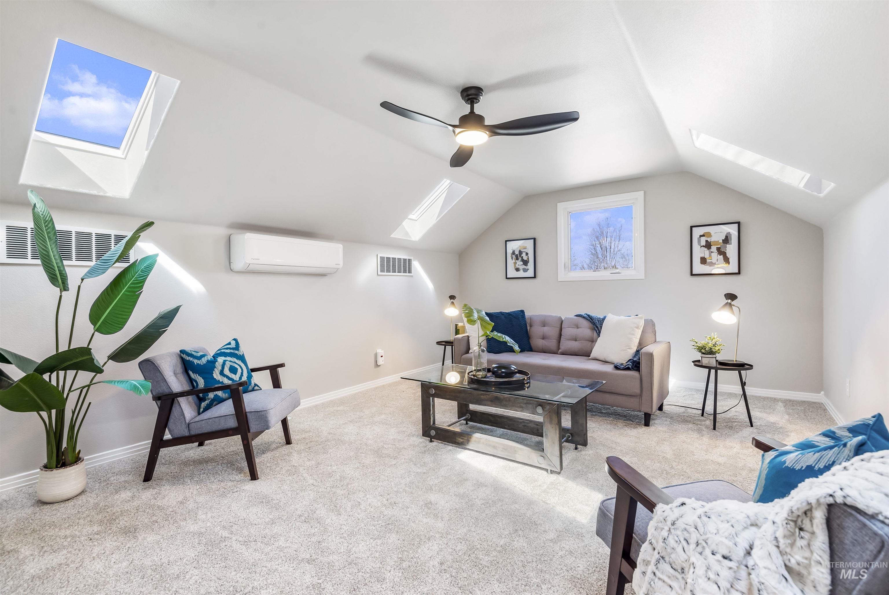 12823 W Roseglen Court