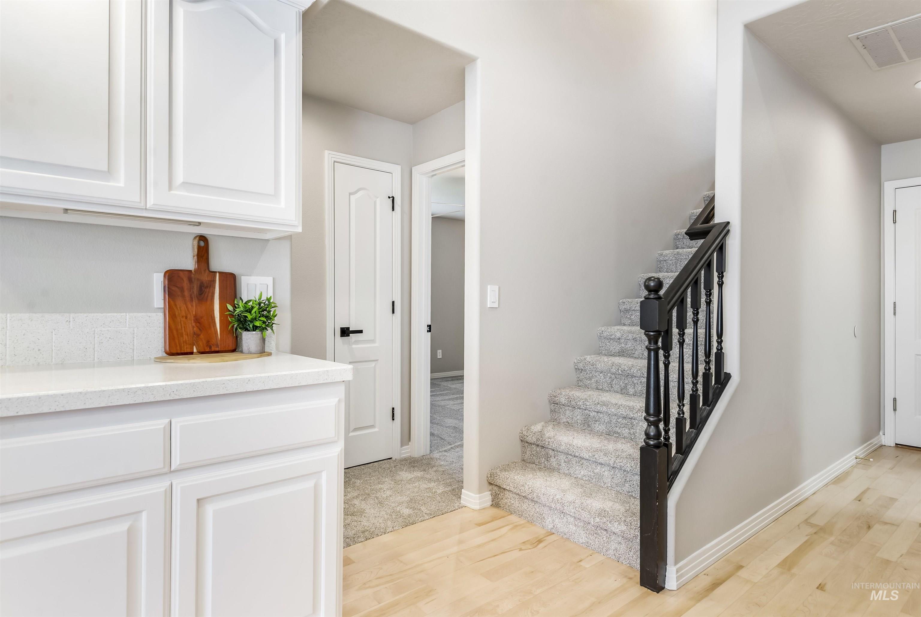 12823 W Roseglen Court