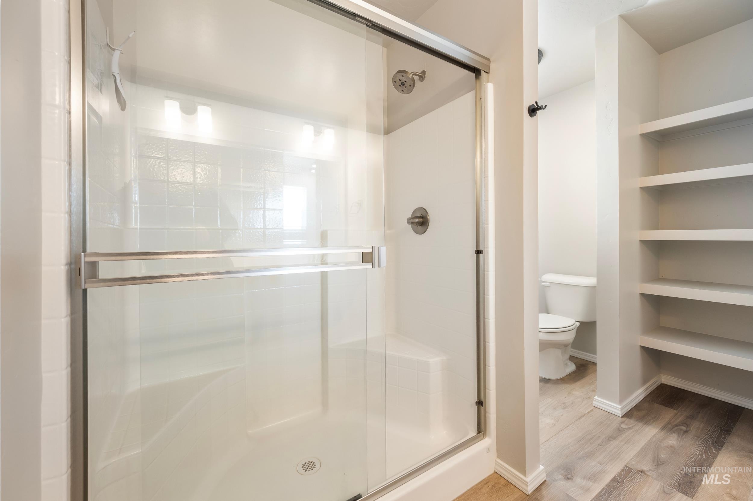 1498 W Cub River Drive