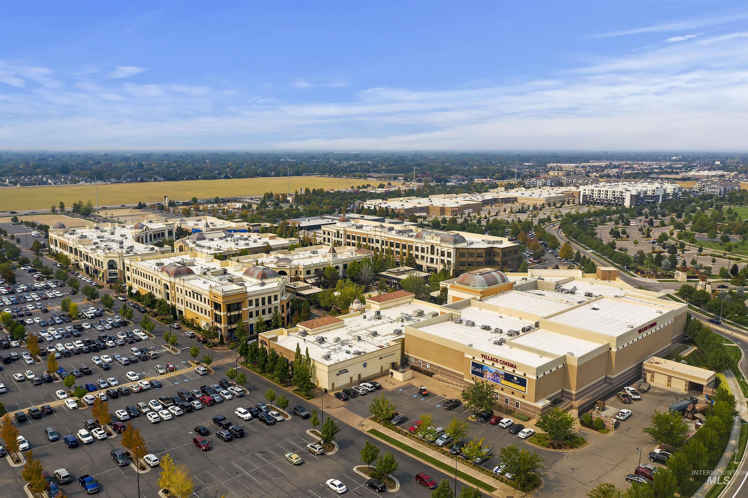 1363 E Village Green St