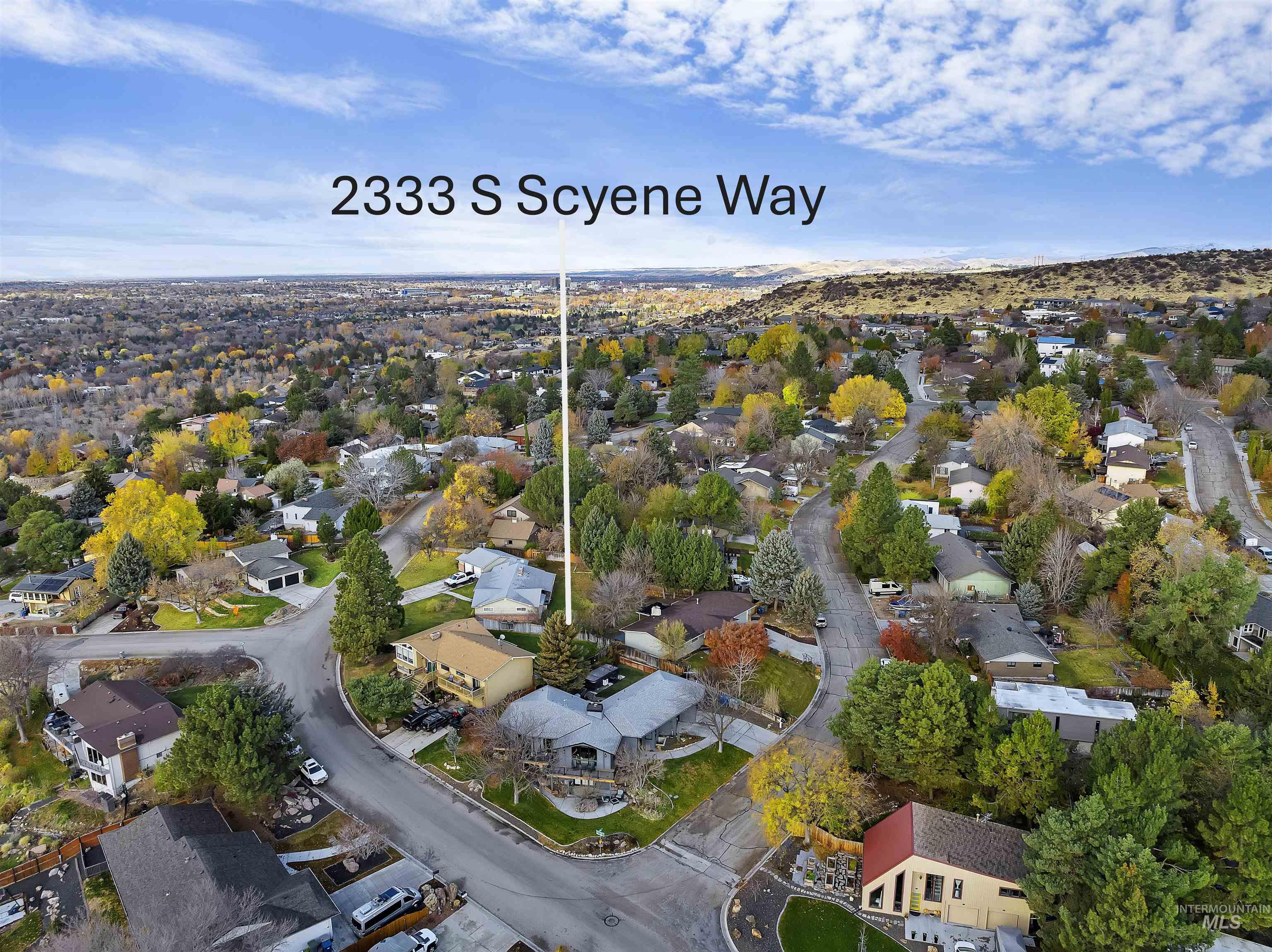 2333 S Scyene Way