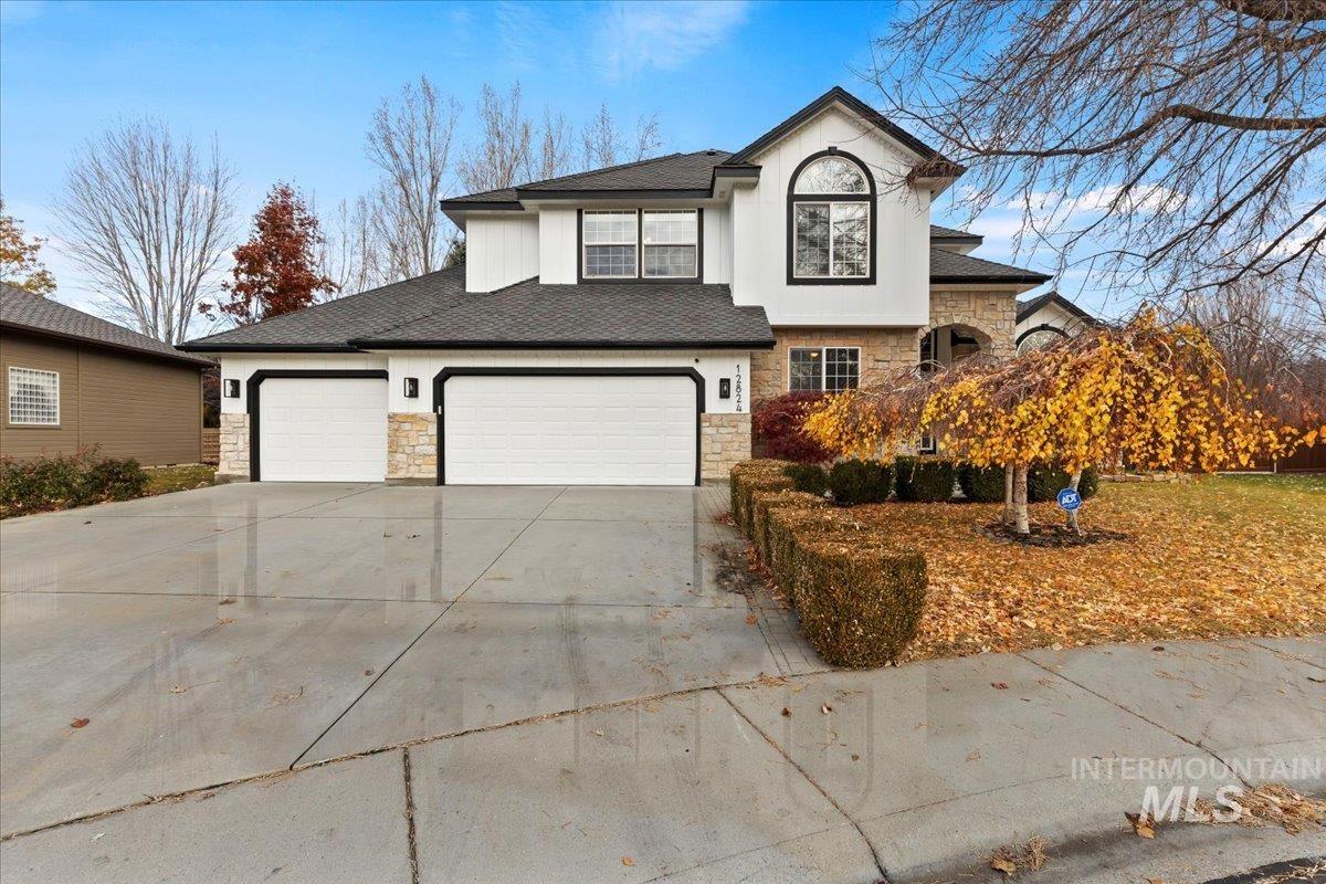 12824 W Roseglen Ct