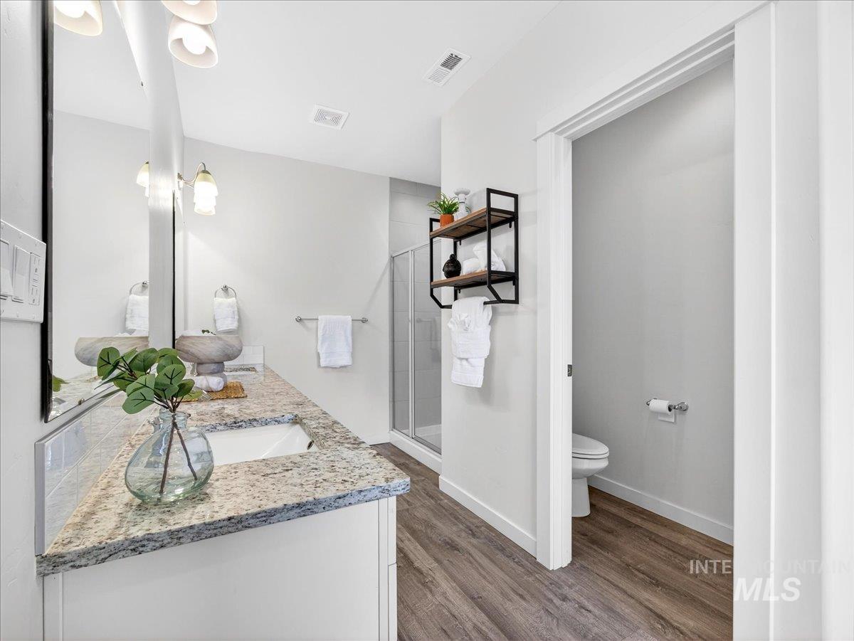 181 S Bing Court