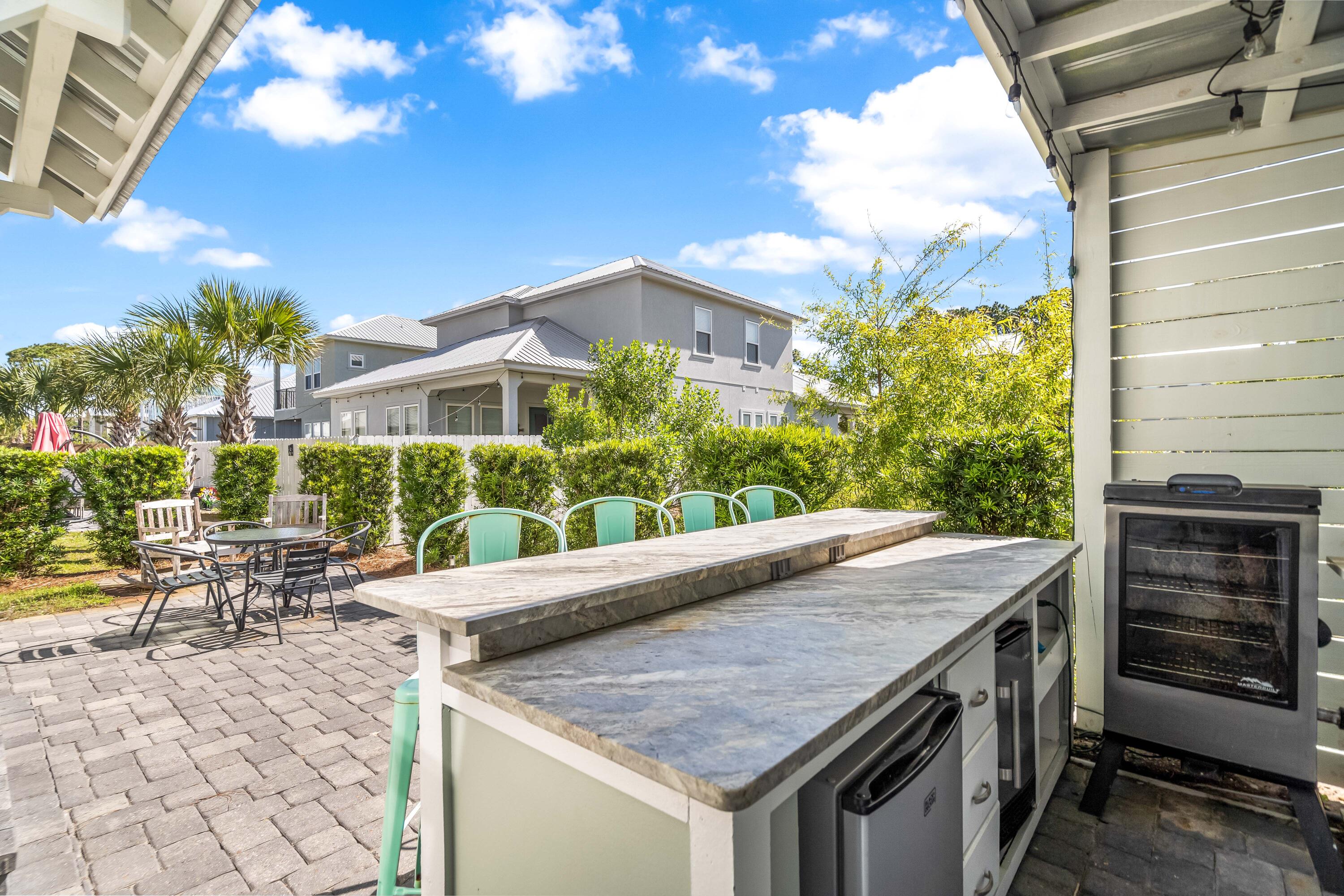 18 Lakeland Drive