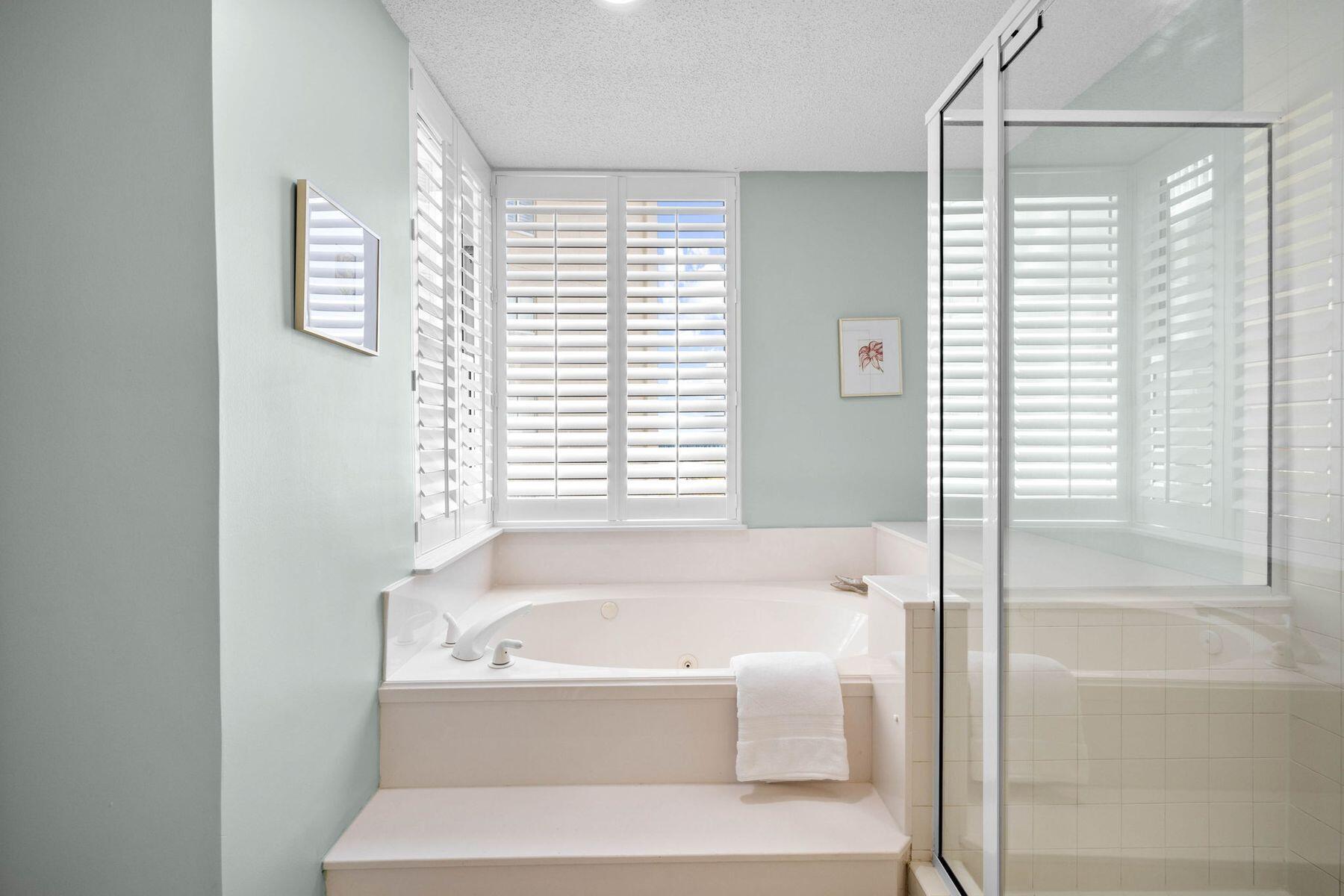 8515 Gulf Boulevard, E-2A