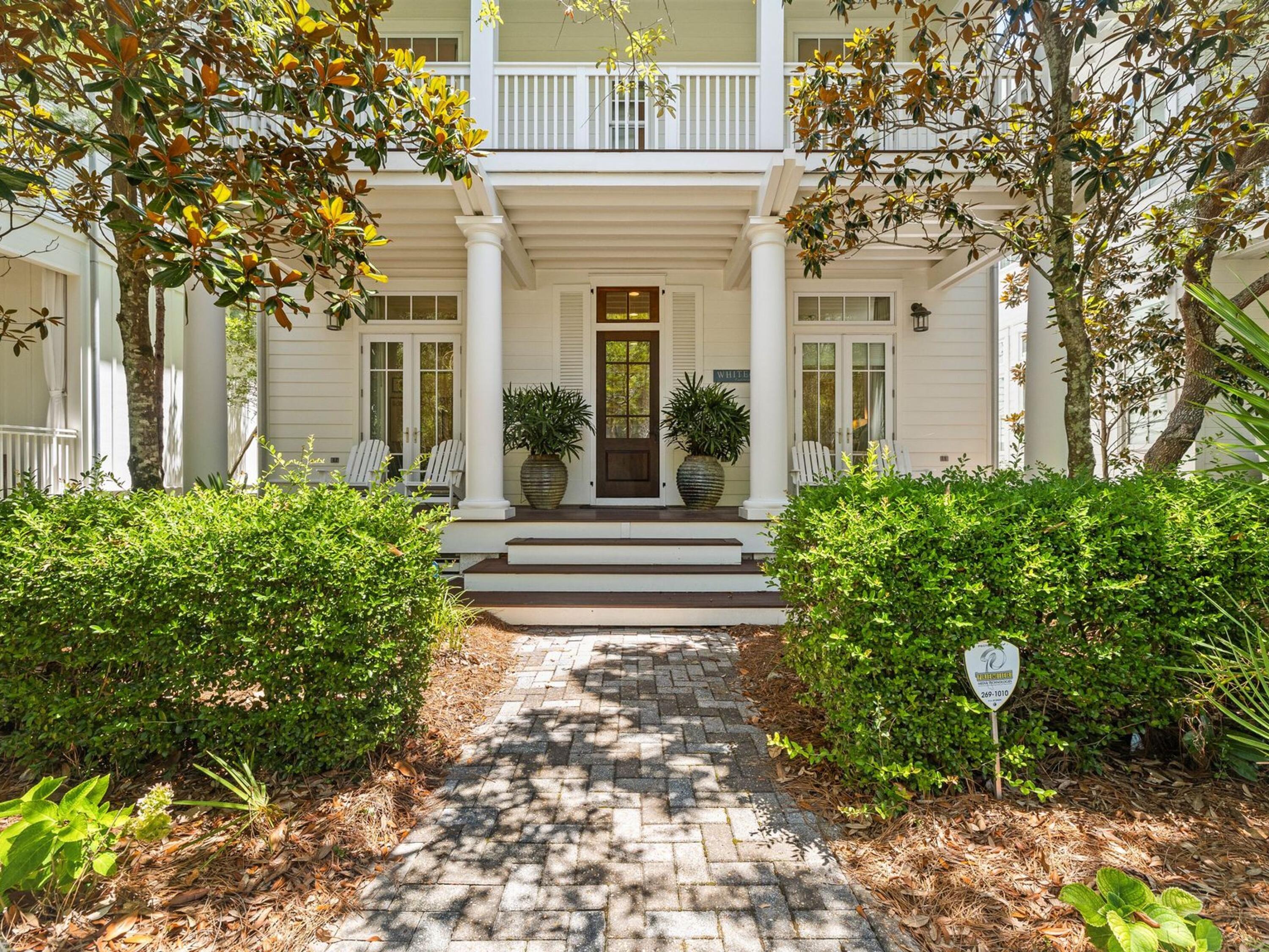 223 Western Lake Drive