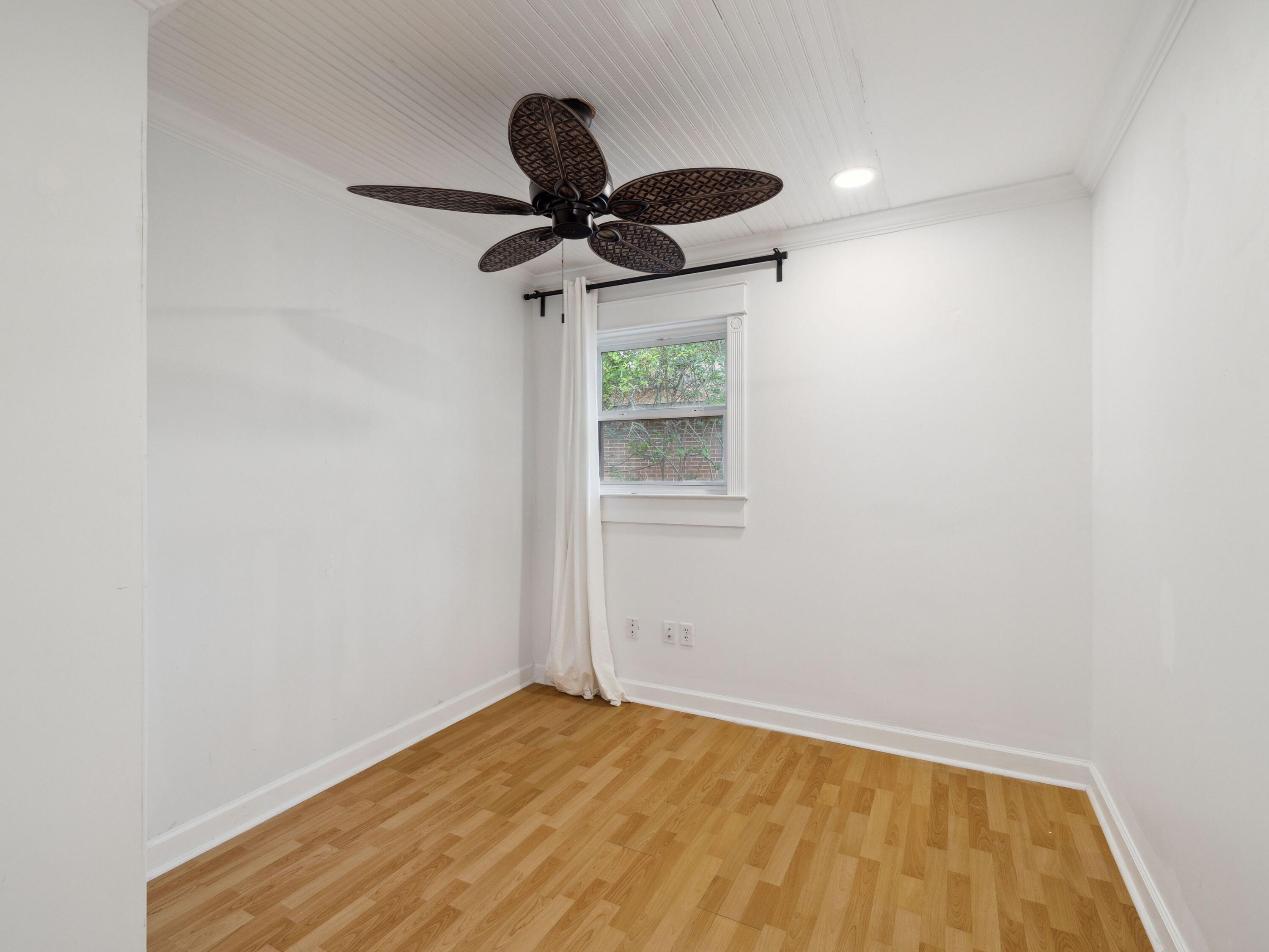 38 Barracuda St