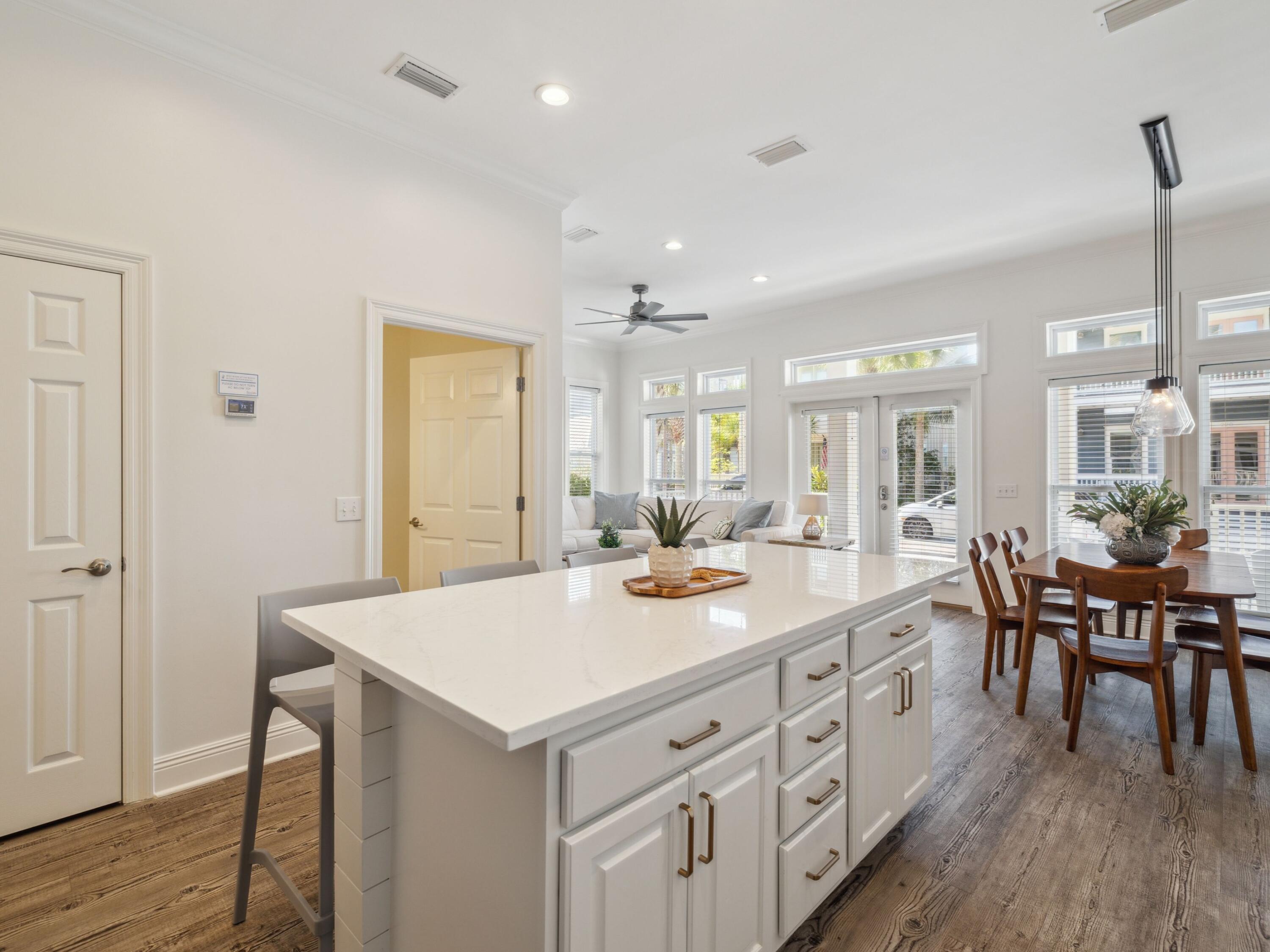 221 Seacrest Beach Blvd E