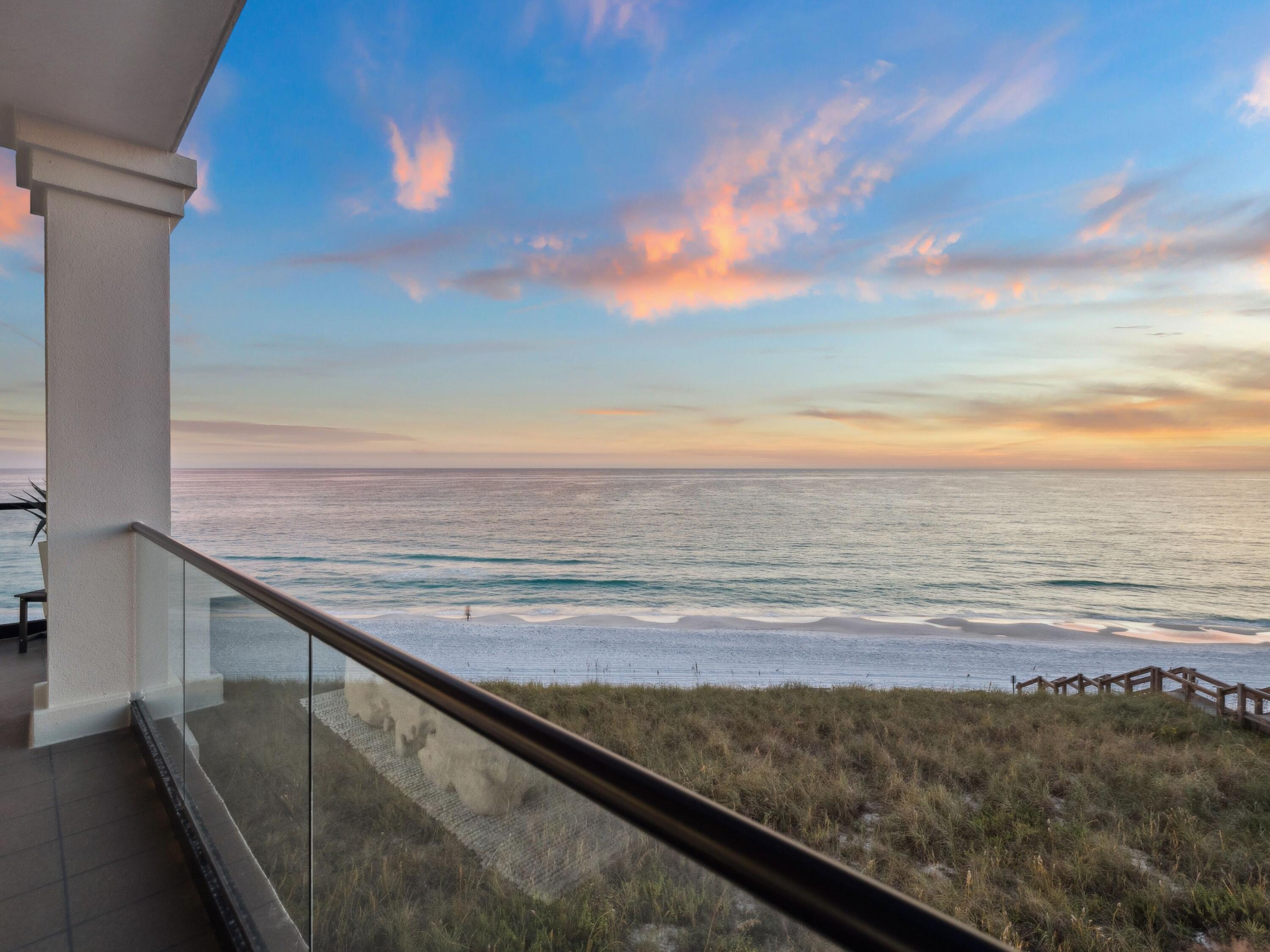 4463 W County Highway 30A UNIT 302