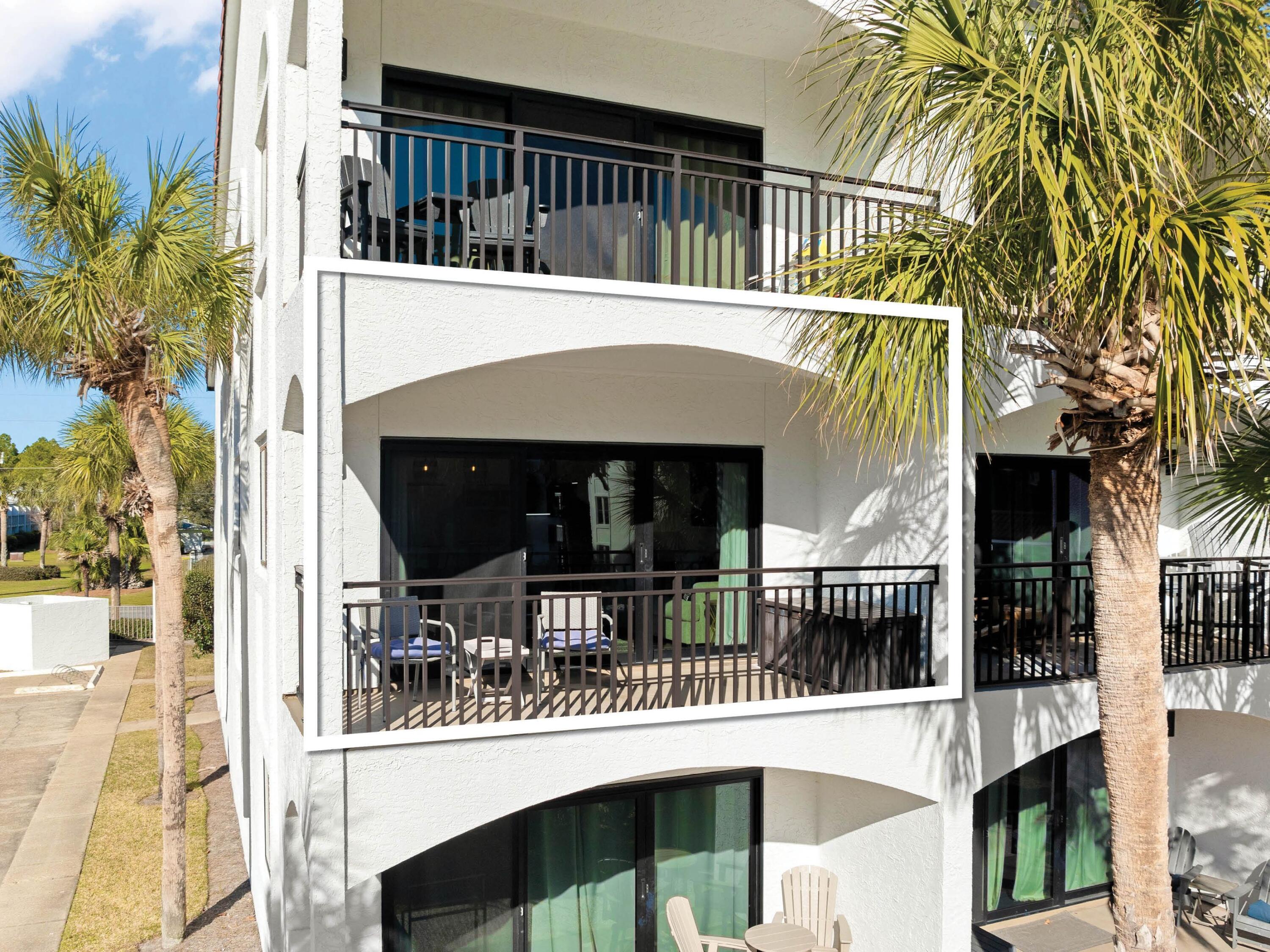 3604 East County Highway 30A D6