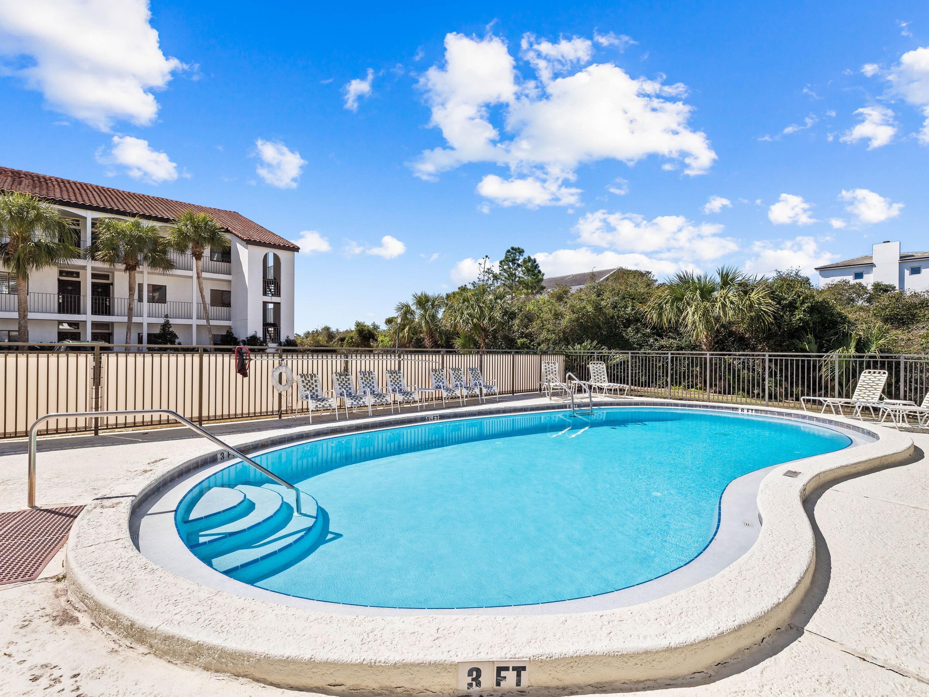 3604 East County Highway 30A D6