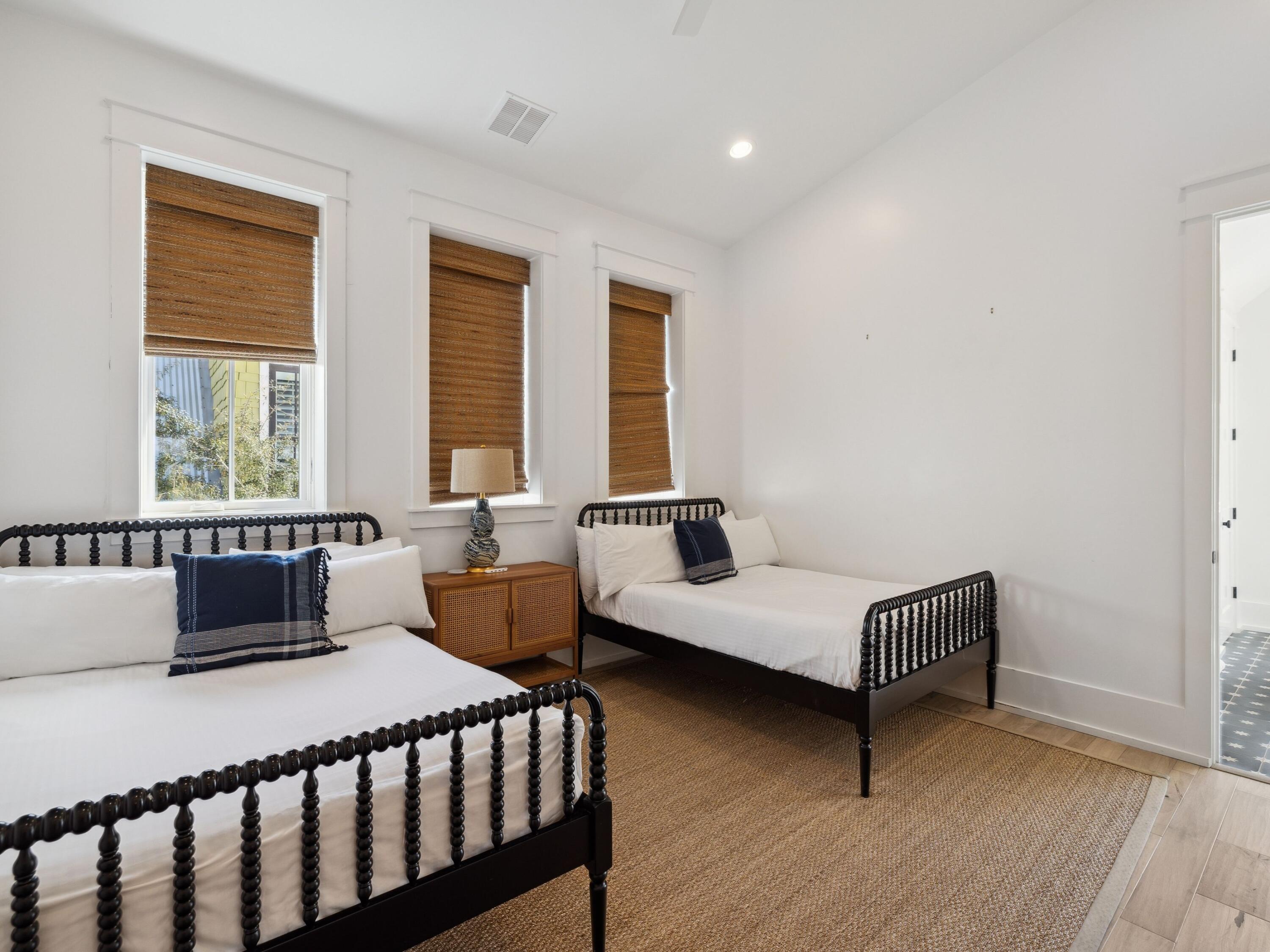 76 Tall Timber Court