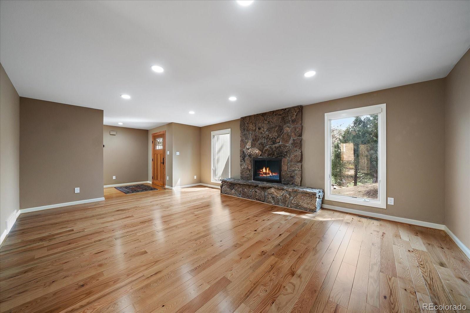 4039 Histead Way