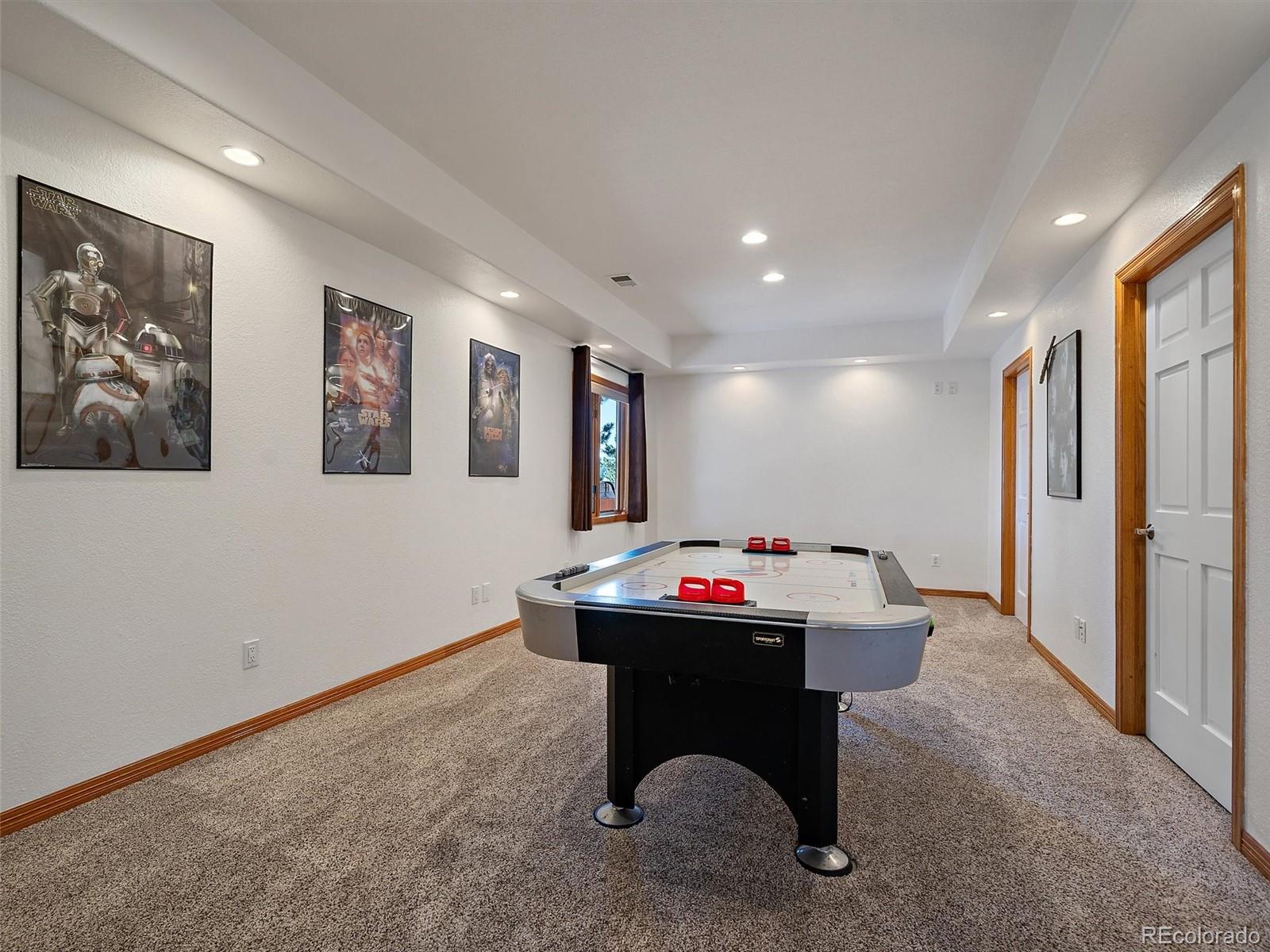 1584 Bierstadt Court