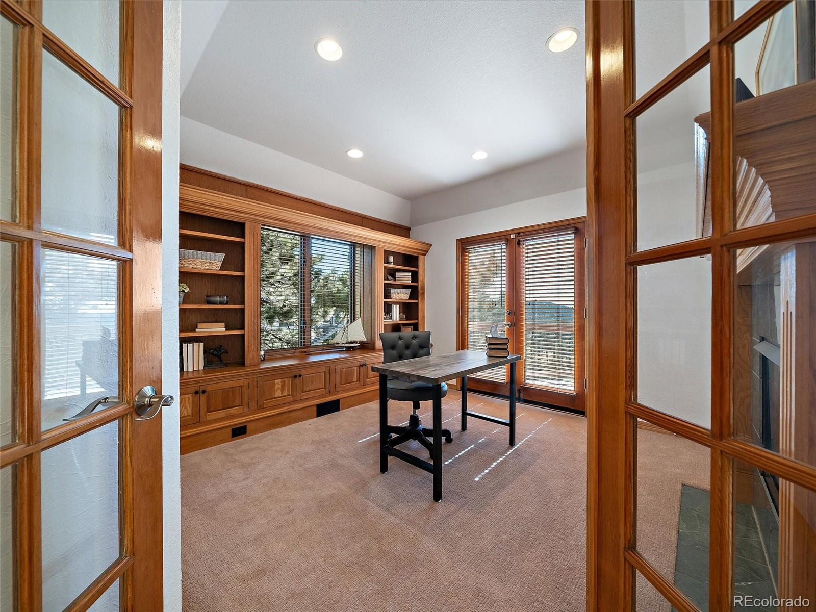 1584 Bierstadt Court