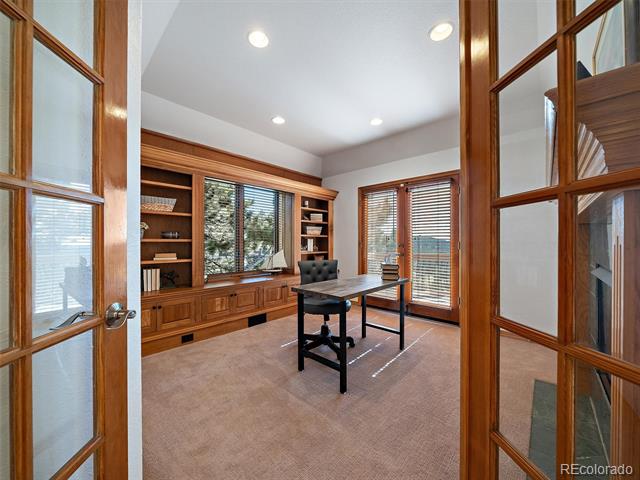 1584 Bierstadt Court