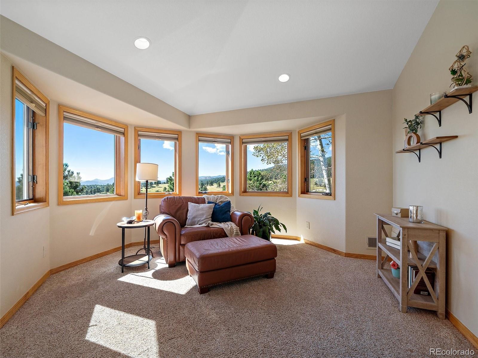 1584 Bierstadt Court