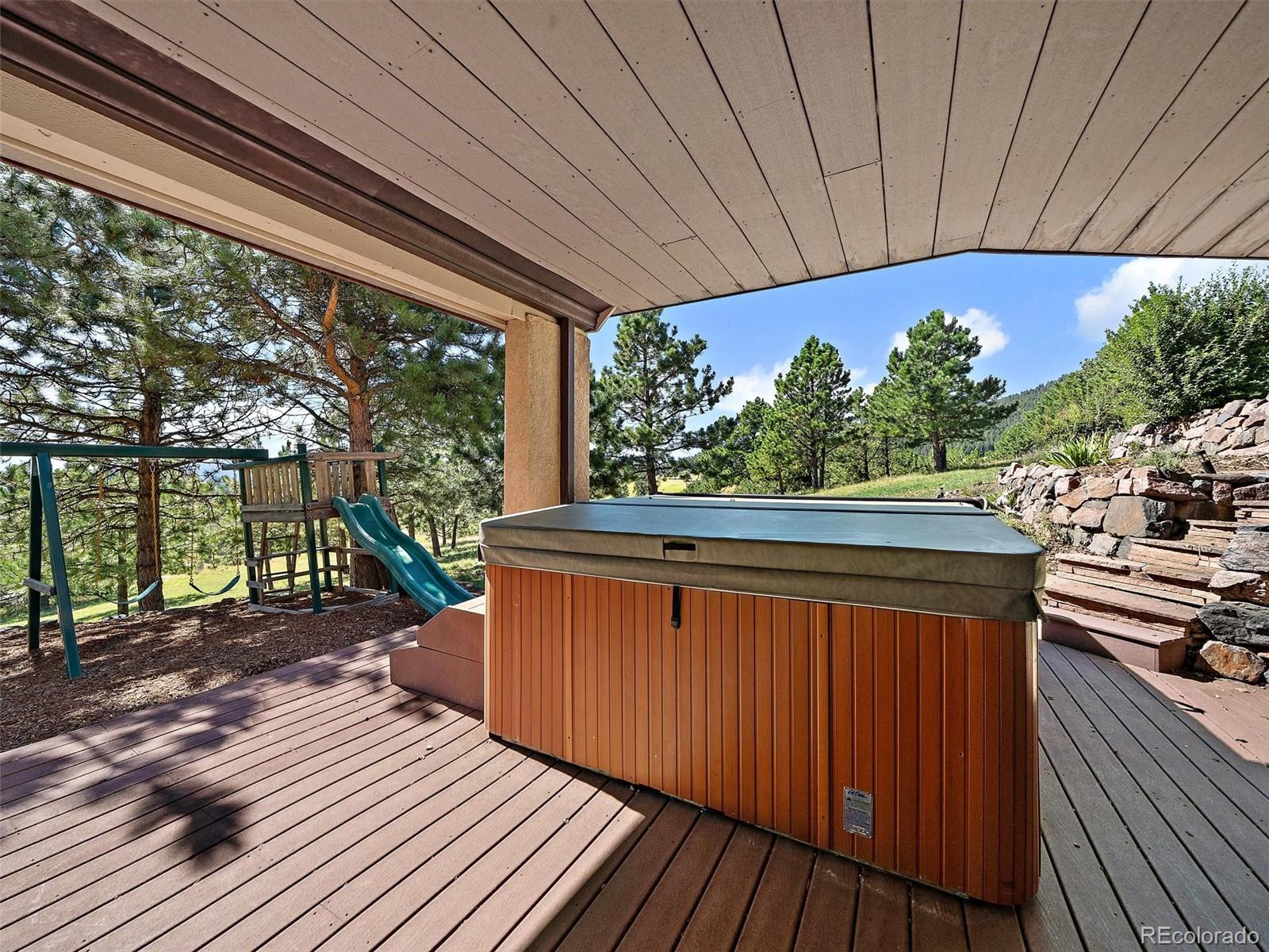 1584 Bierstadt Court