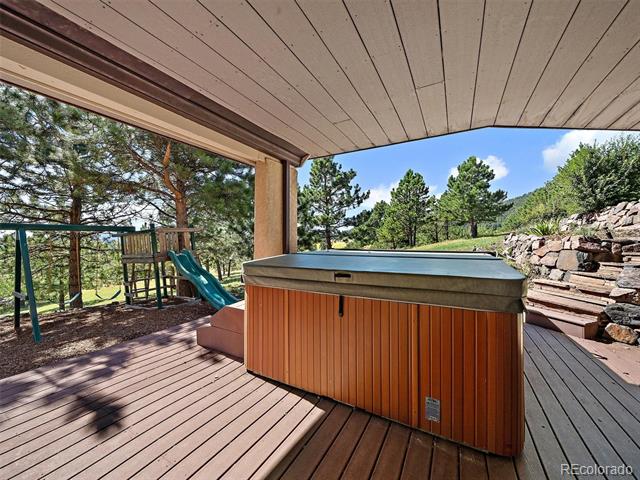 1584 Bierstadt Court