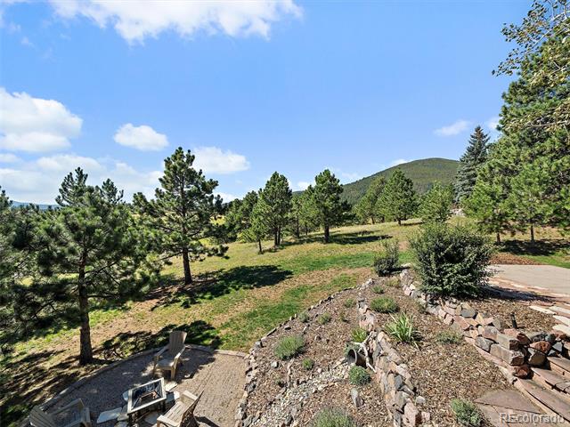 1584 Bierstadt Court