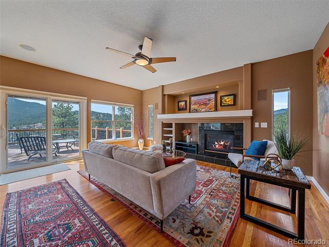 3173 Gold Yarrow Lane