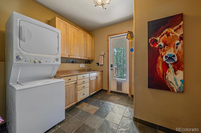 1456 Shavano Court