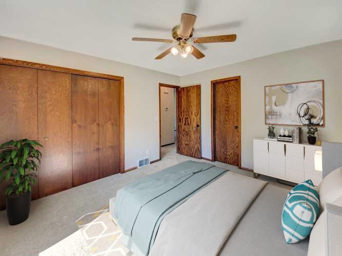 9085 207th Street W