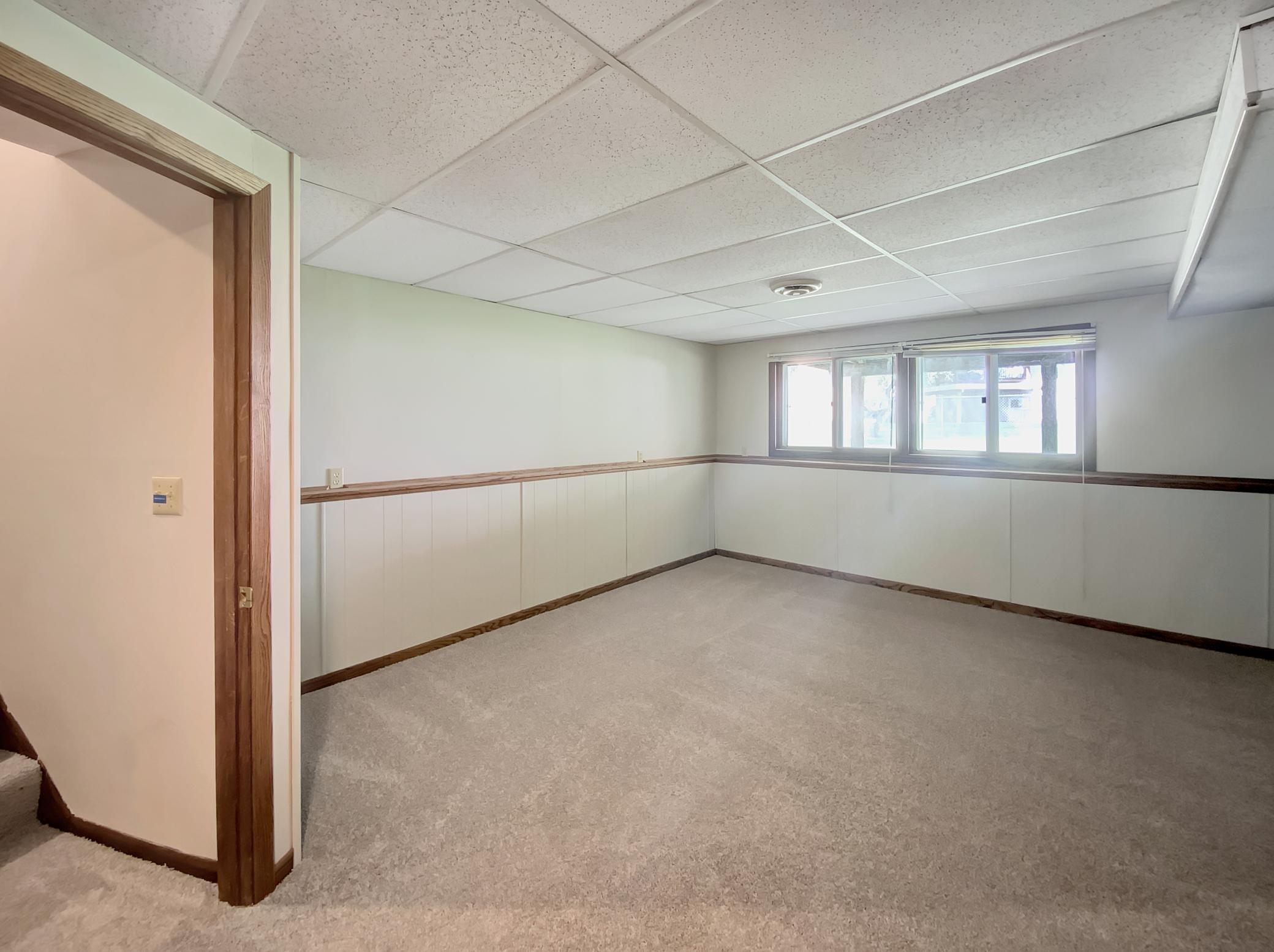 9085 207th Street W