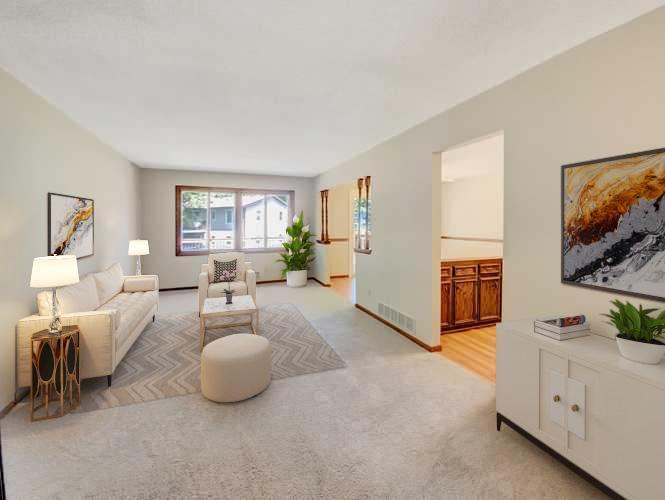 9085 207th Street W