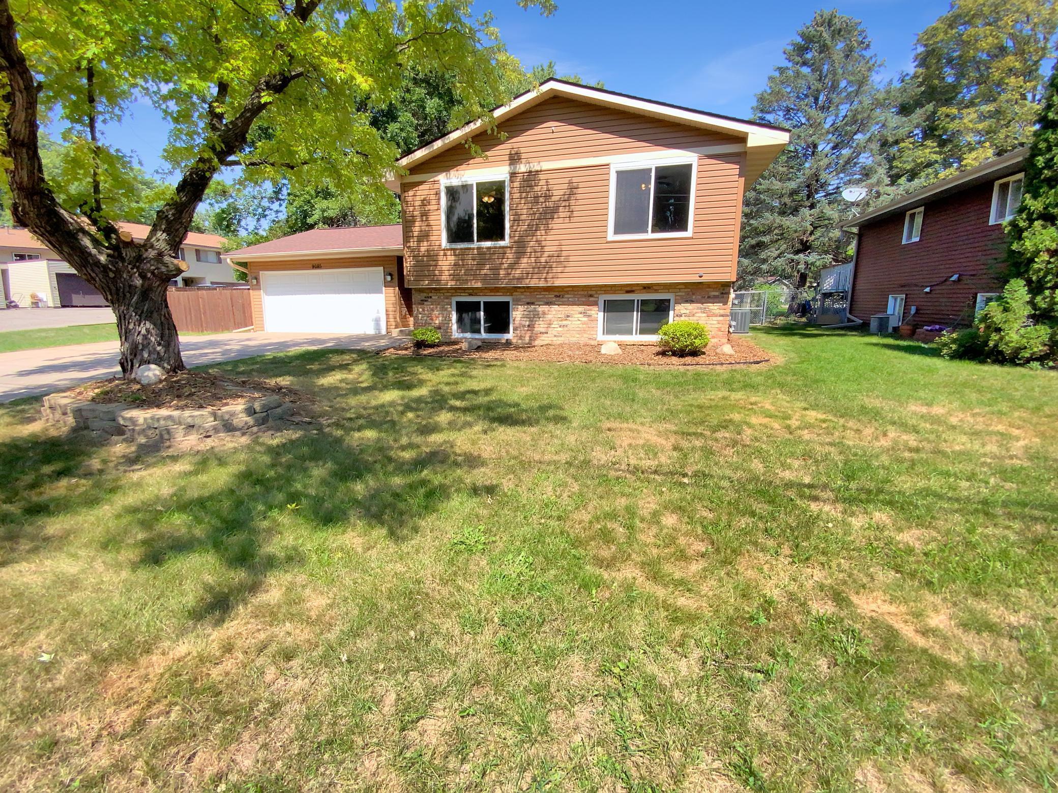 9085 207th Street W