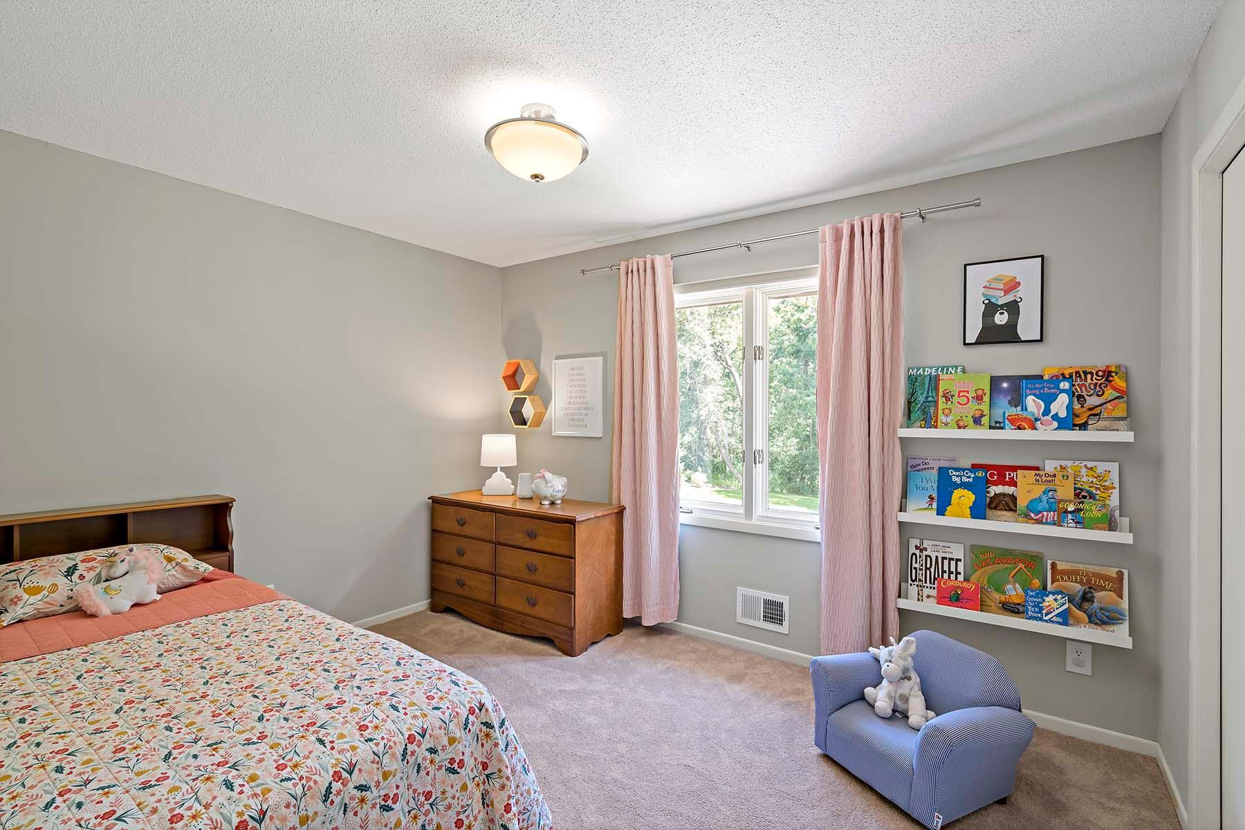 2833 Mayfield Road